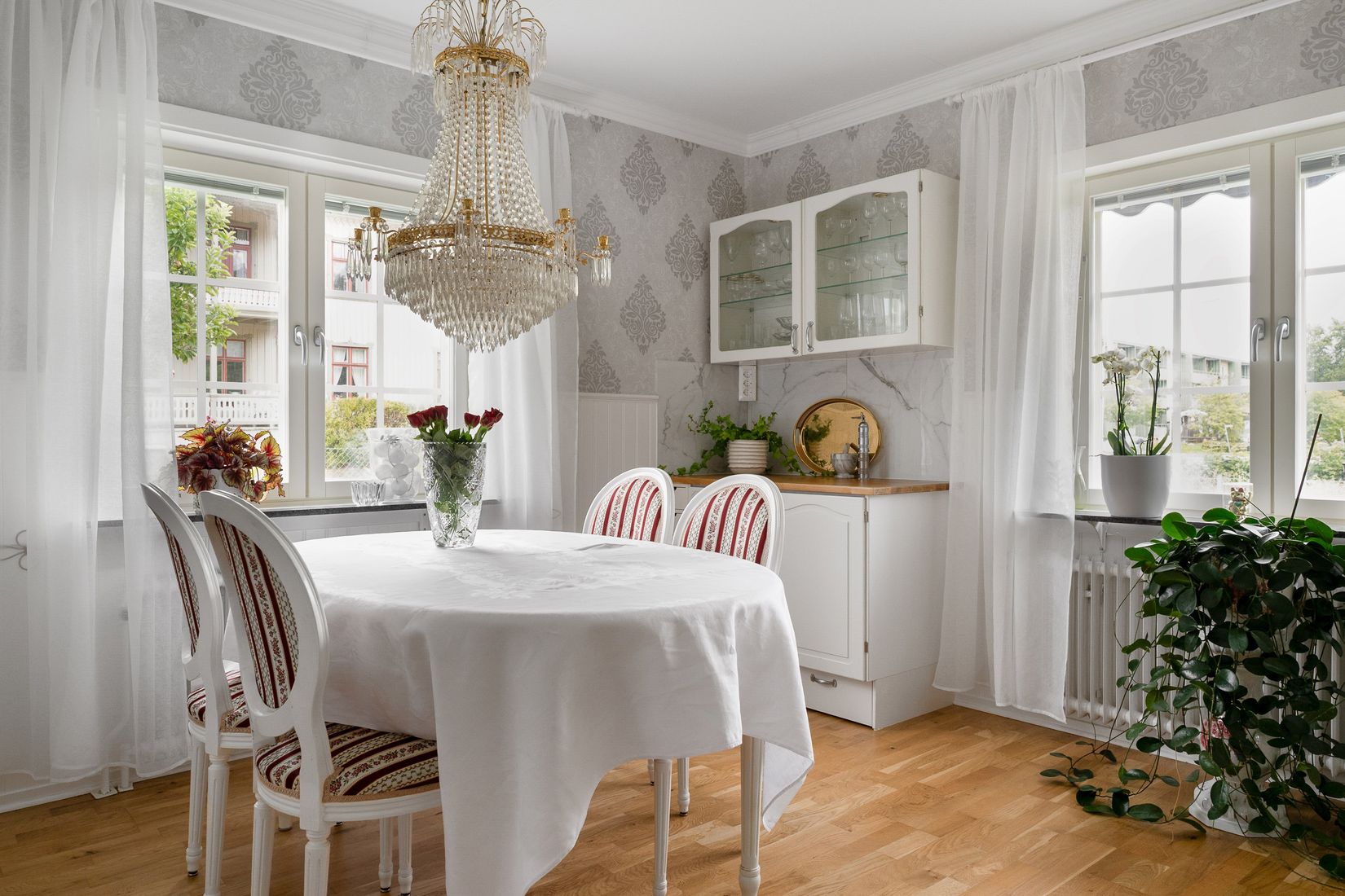 Villa, Stationsvägen 7, Björnlunda tätort, Gnesta