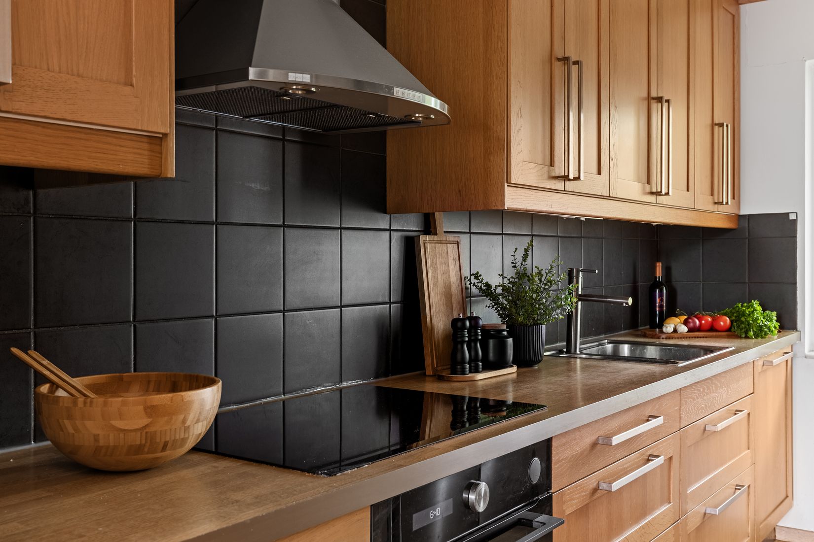 Radhus, Skolgatan 24, Märsta Centralt, Sigtuna