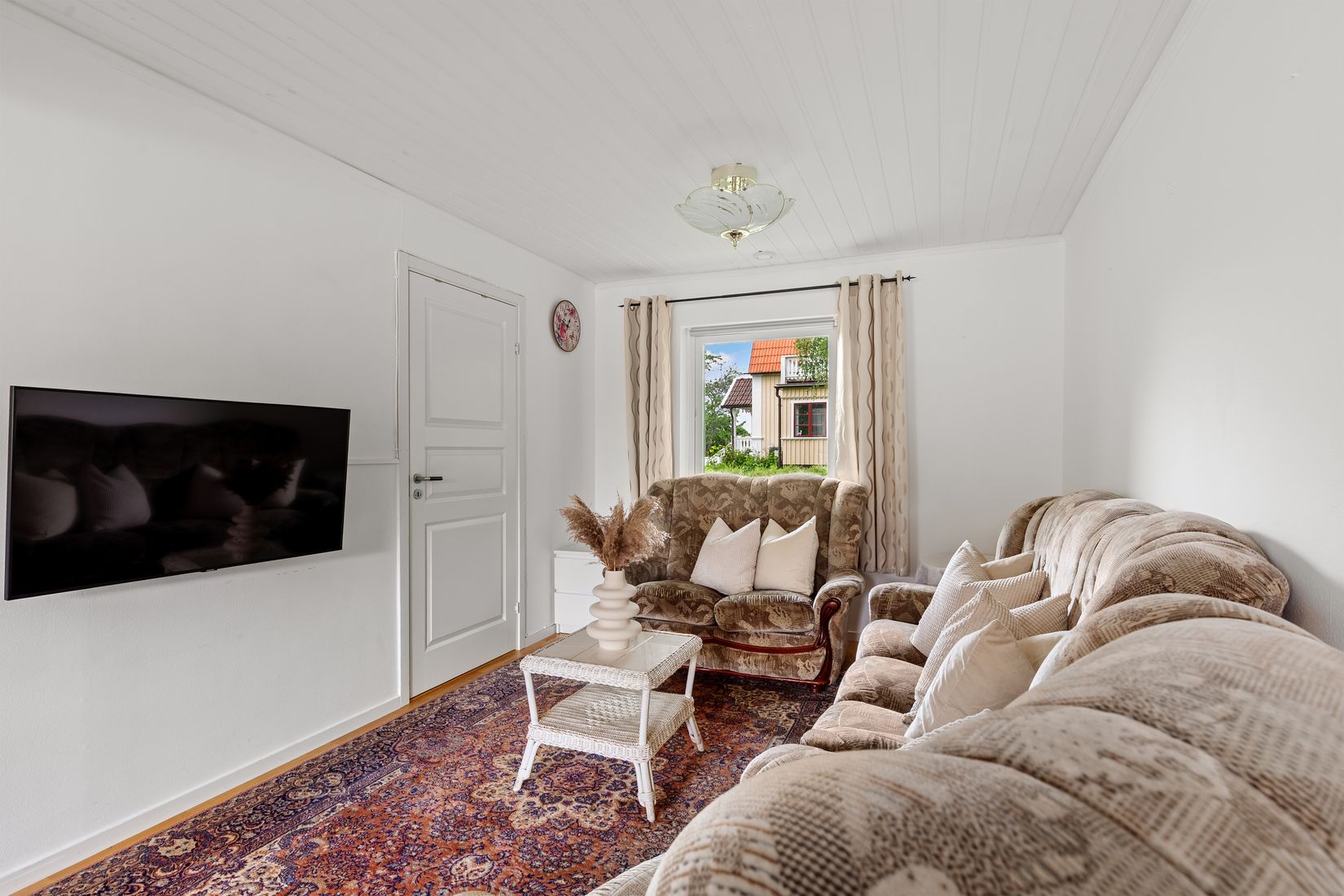 Radhus, Skolgatan 24, Märsta Centralt, Sigtuna