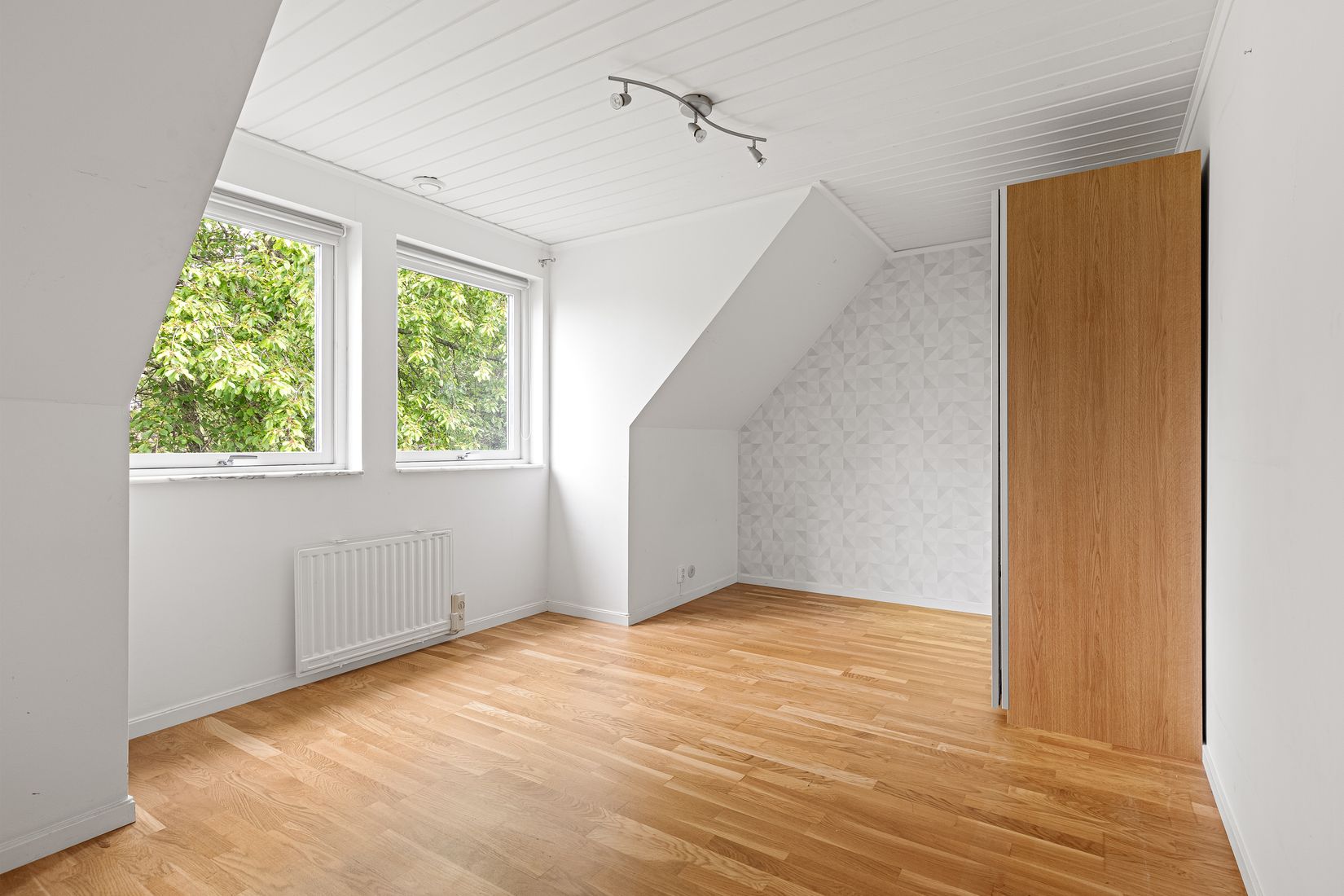 Radhus, Skolgatan 24, Märsta Centralt, Sigtuna