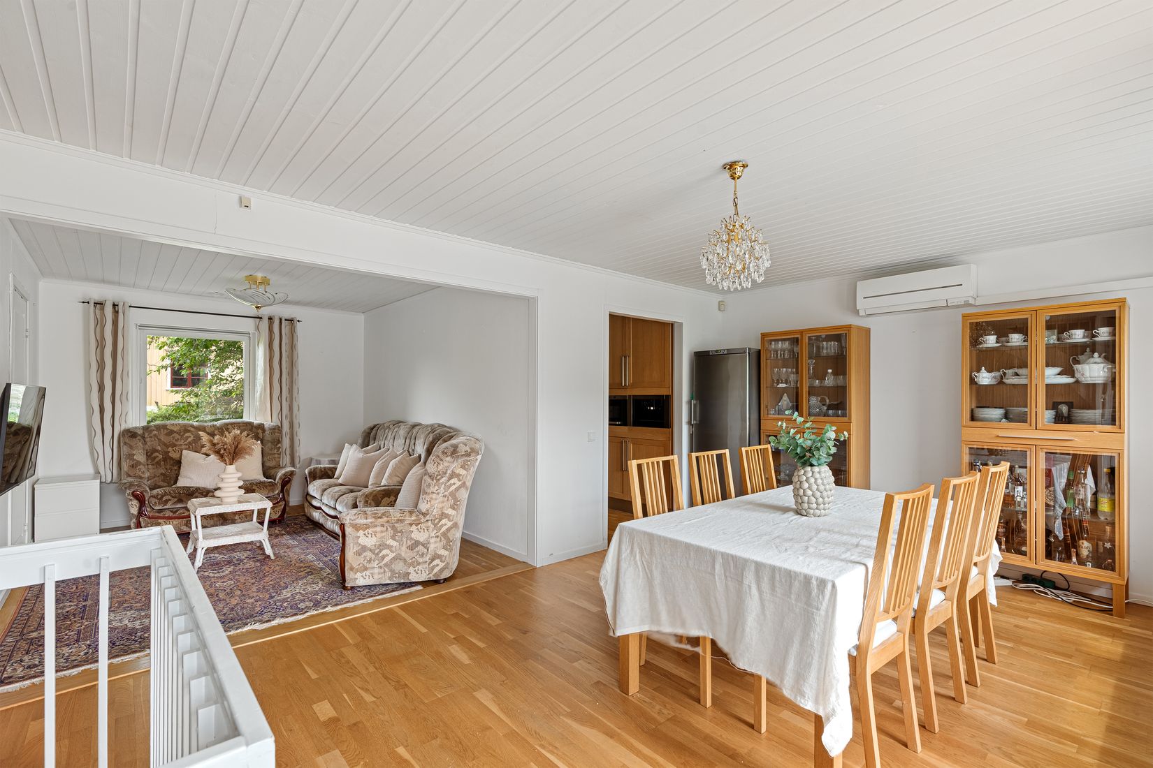 Radhus, Skolgatan 24, Märsta Centralt, Sigtuna