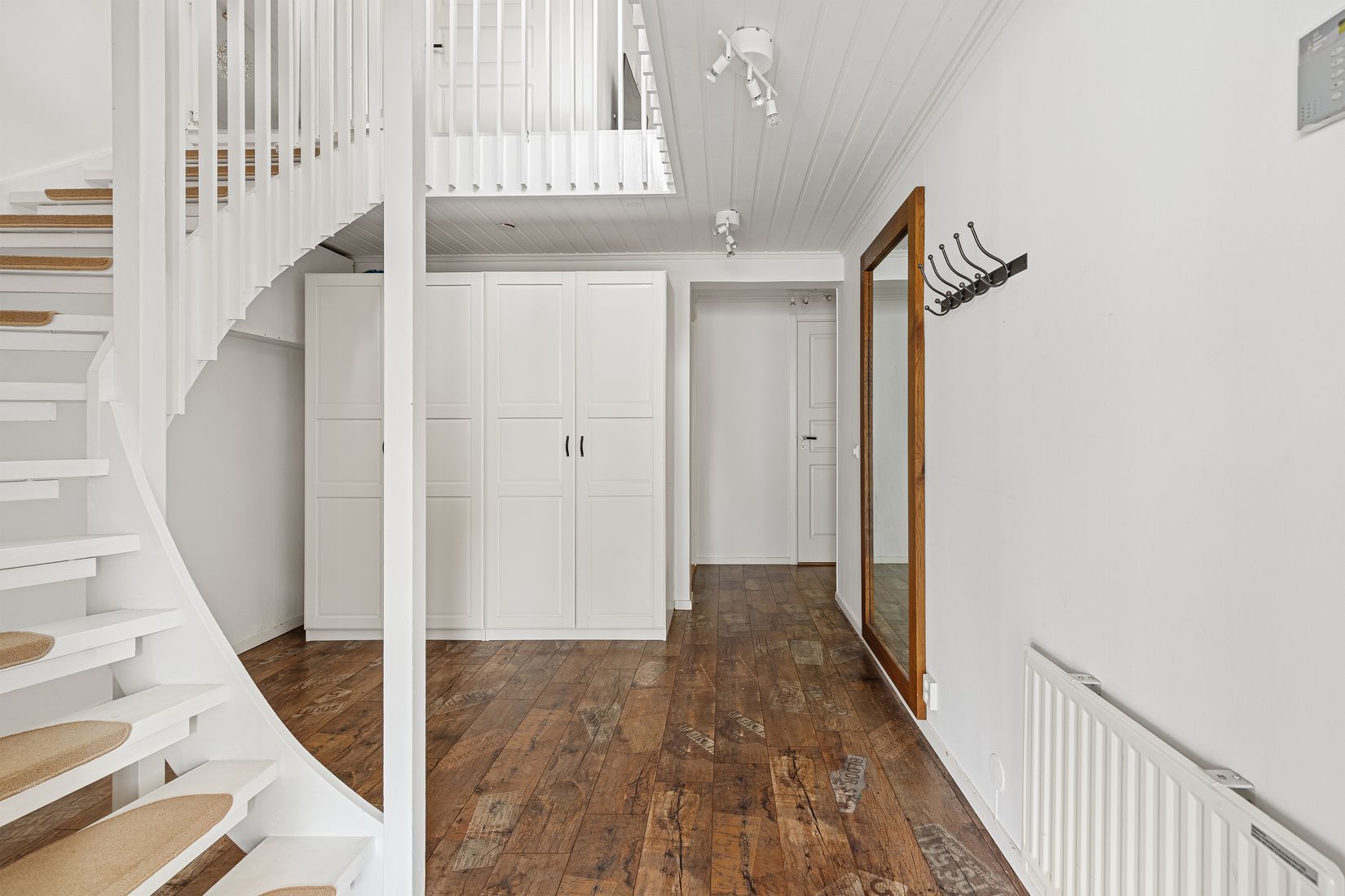 Radhus, Skolgatan 24, Märsta Centralt, Sigtuna