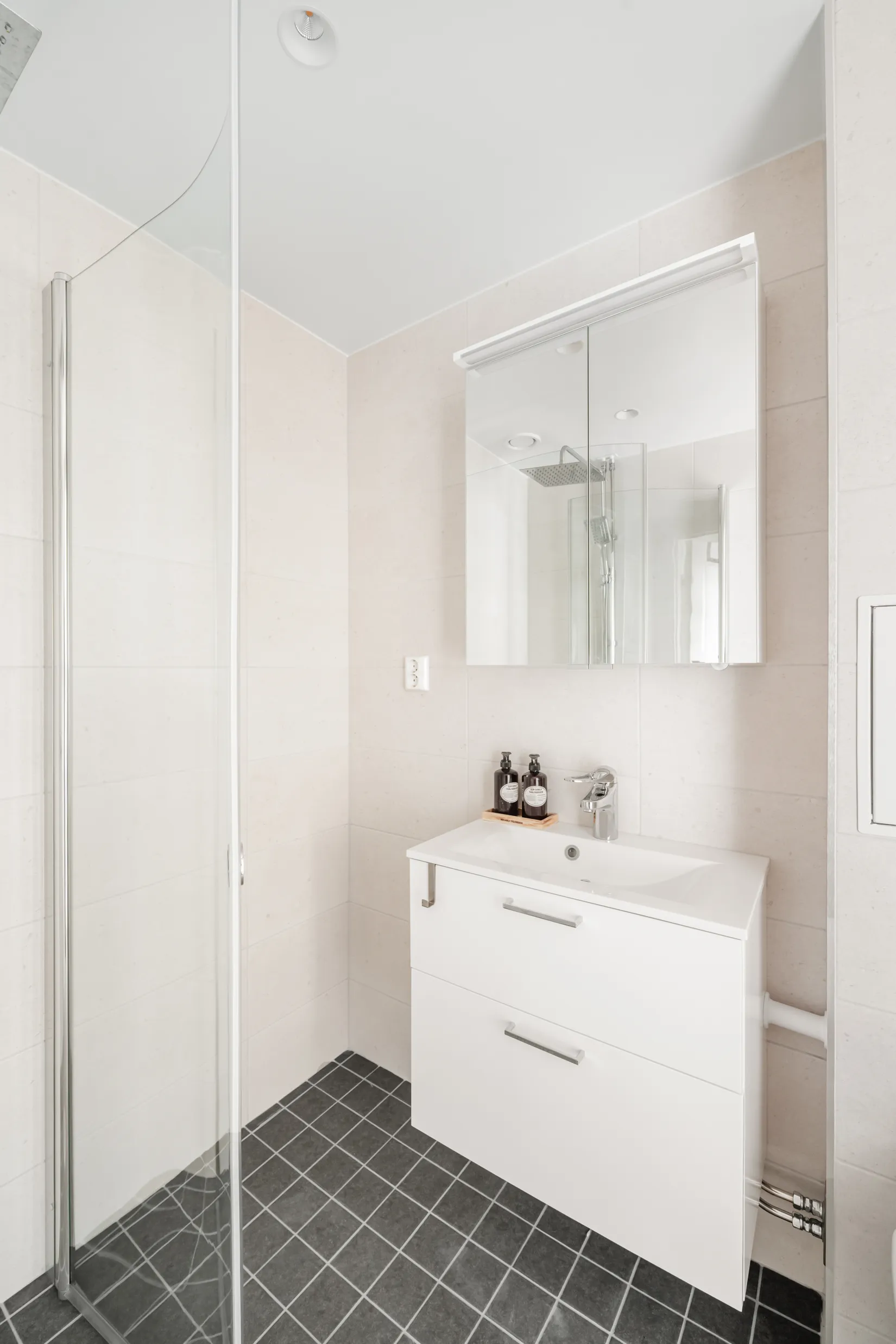 Bostadsrätt, Krysshammarvägen 40, Huvudsta, Solna