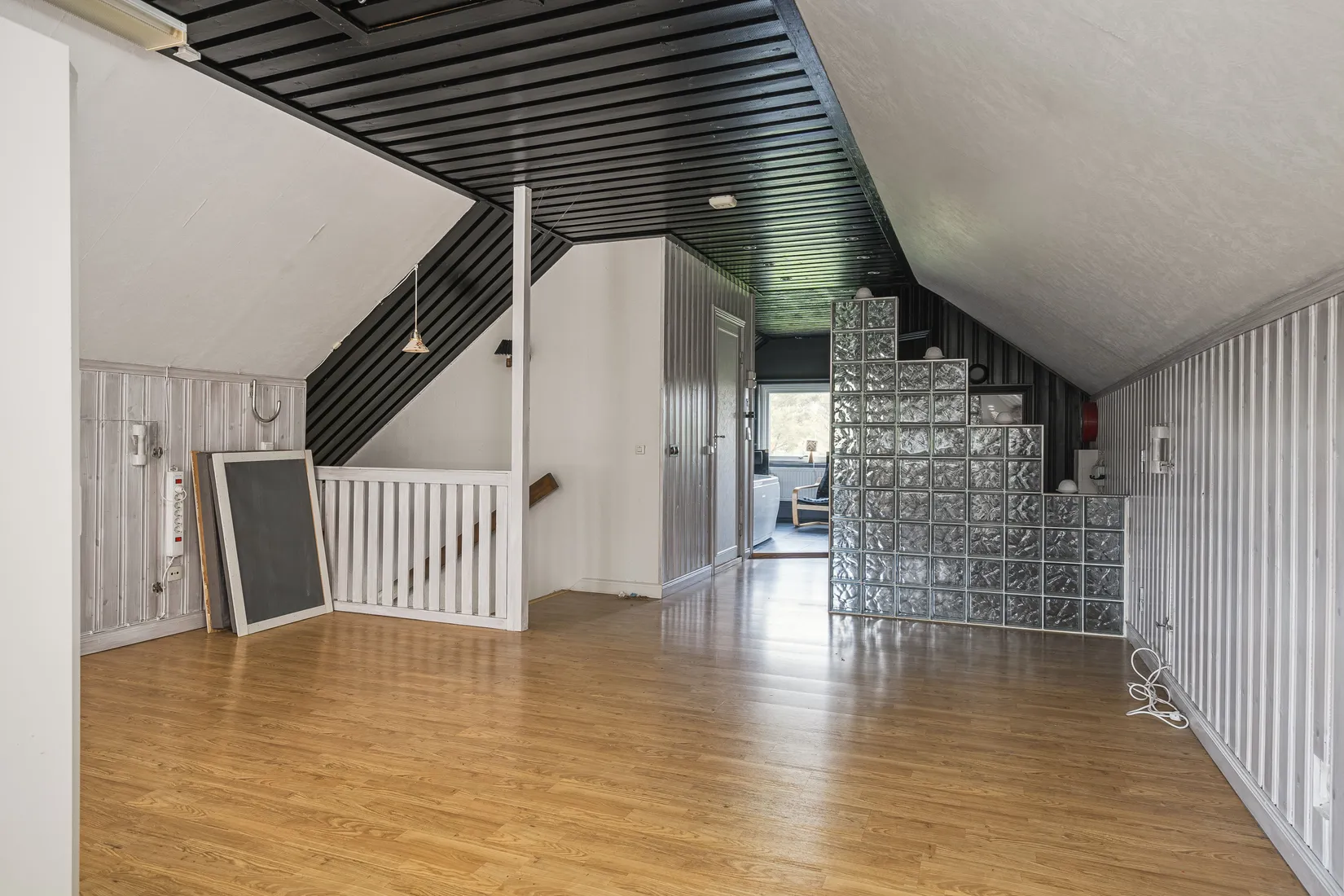 Villa, Dunderbacksvägen 24, Finspång Tätort, Finspång