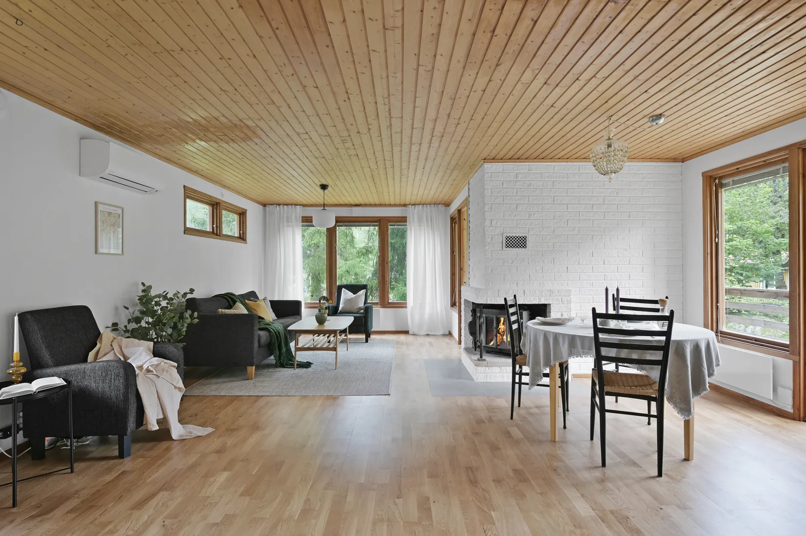 Villa, Ullbergsvägen 121, Raksta, Tyresö