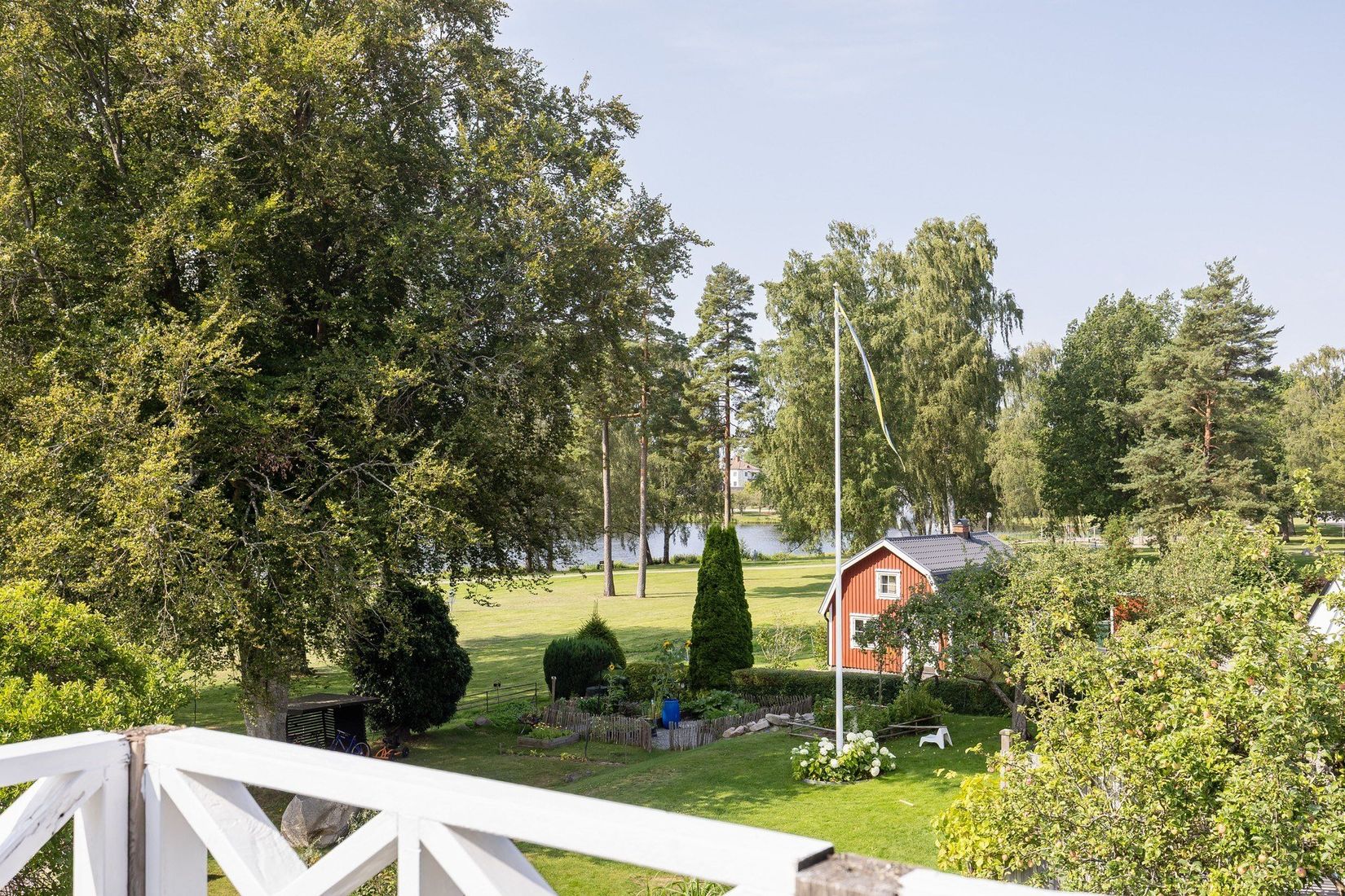 Villa, Bjurbäcksgatan 25, Centralt, Emmaboda