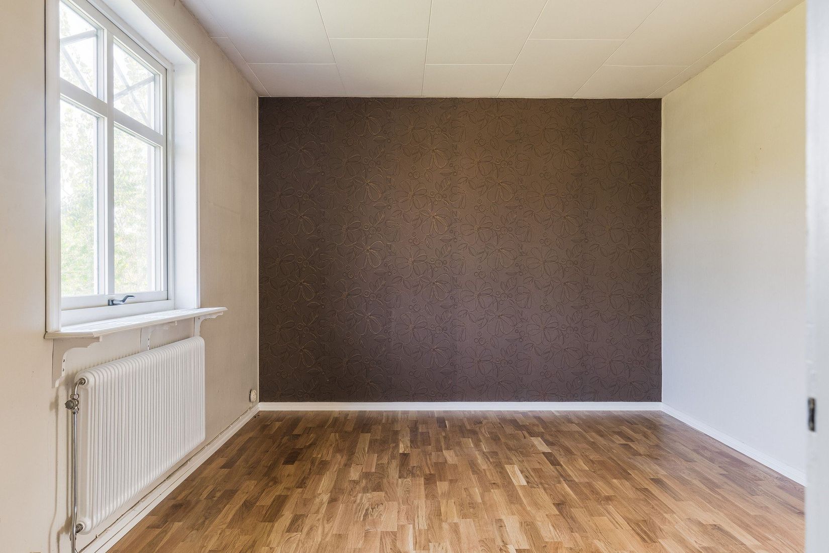 Villa, Bjurbäcksgatan 25, Centralt, Emmaboda