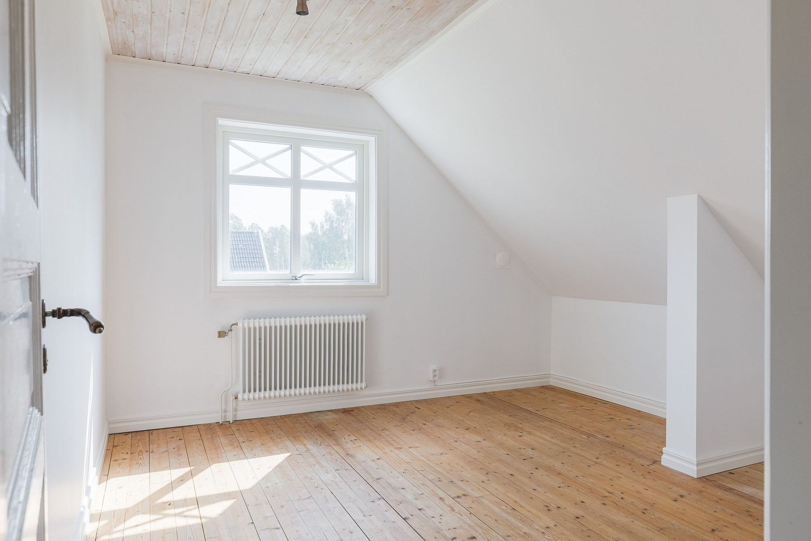 Villa, Bjurbäcksgatan 25, Centralt, Emmaboda