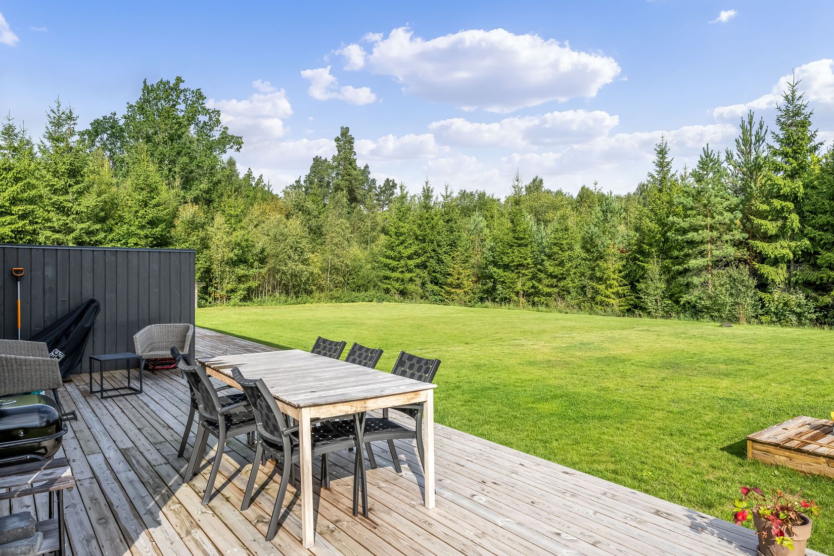 Radhus, Skönberga Vitsippan 2A, Gata - Söderköping, Söderköping