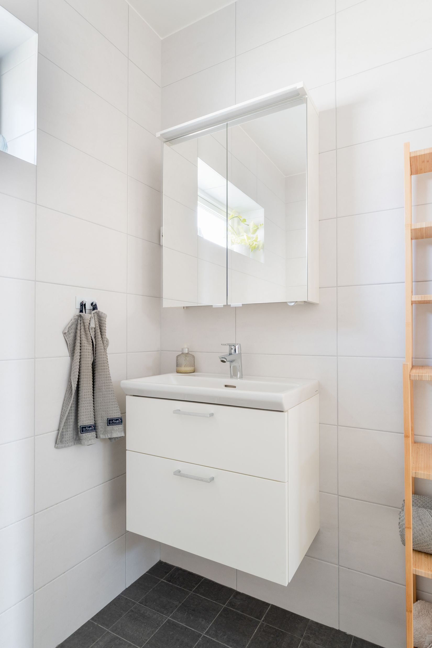 Villa, Uddbacken 4, Brannebol vid havet, Nyköping