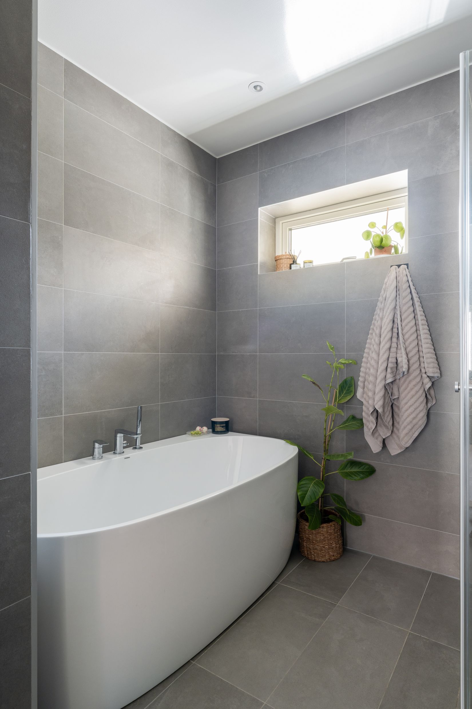 Villa, Uddbacken 4, Brannebol vid havet, Nyköping