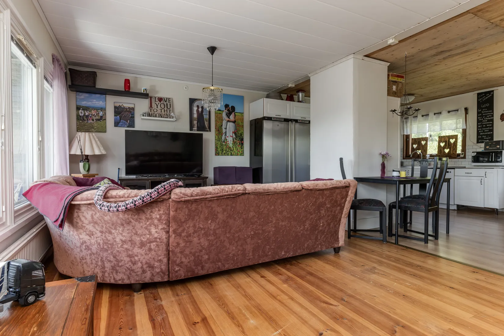 Villa, Värnbovägen 15, SMEDJEBACKEN Munkbo, Smedjebacken