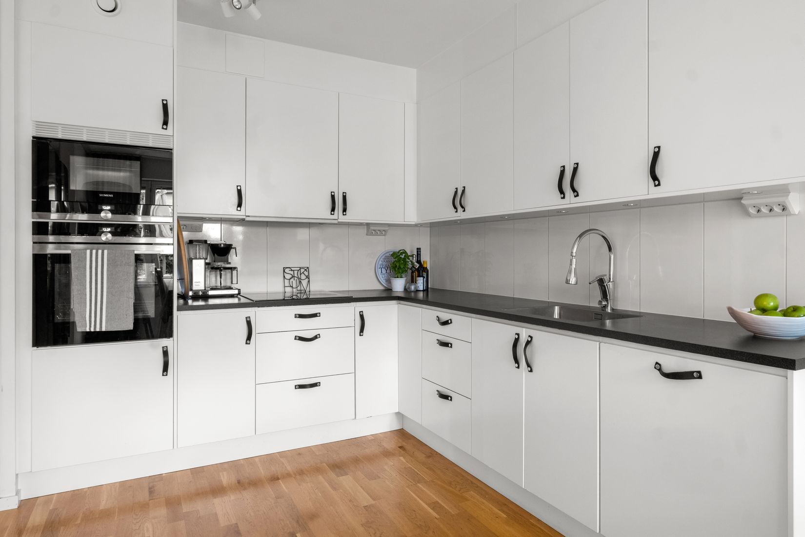 Radhus, Ekängsgränd 6B, Tyresö StrandStrandängarna, Tyresö