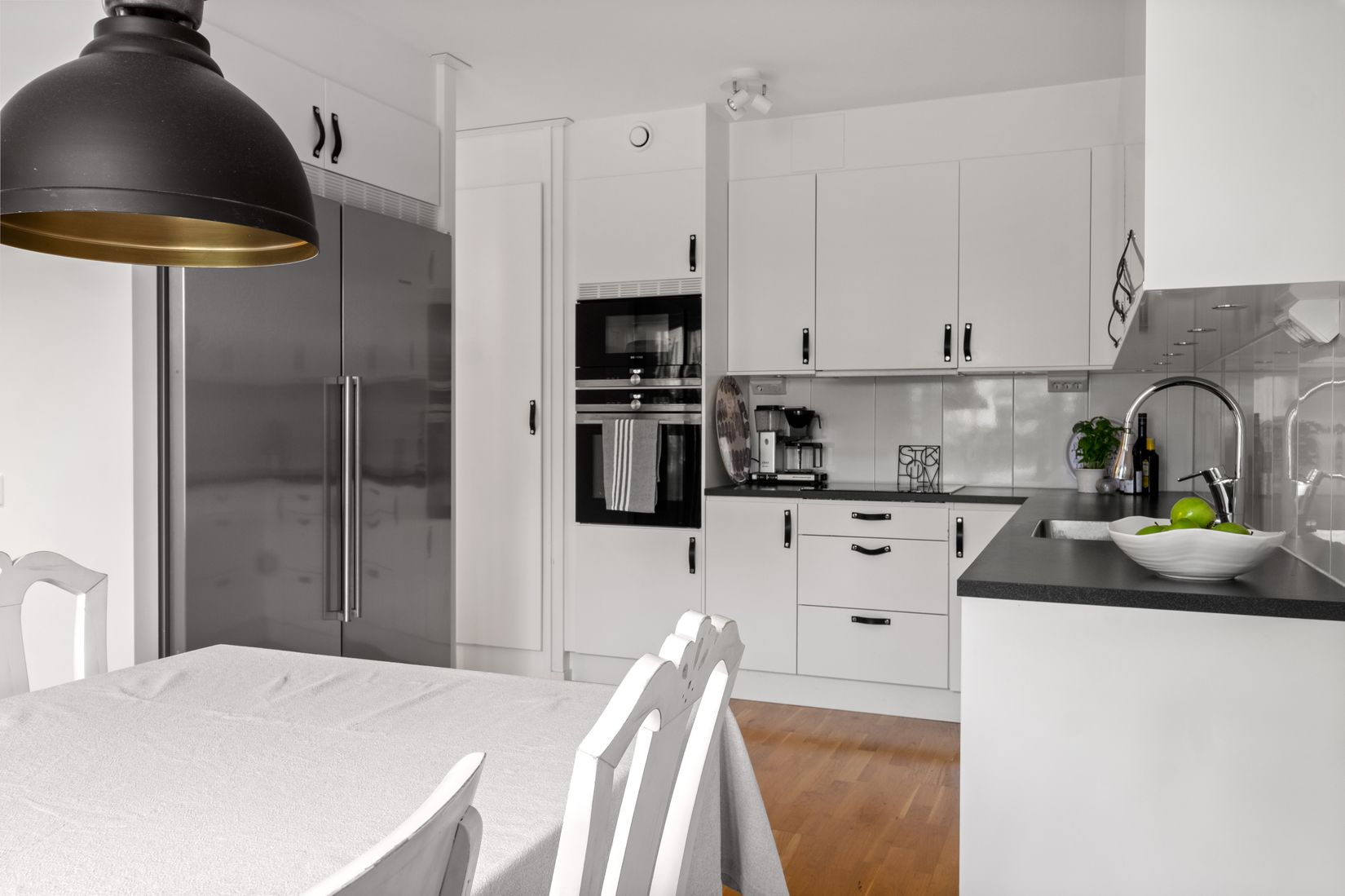 Radhus, Ekängsgränd 6B, Tyresö StrandStrandängarna, Tyresö