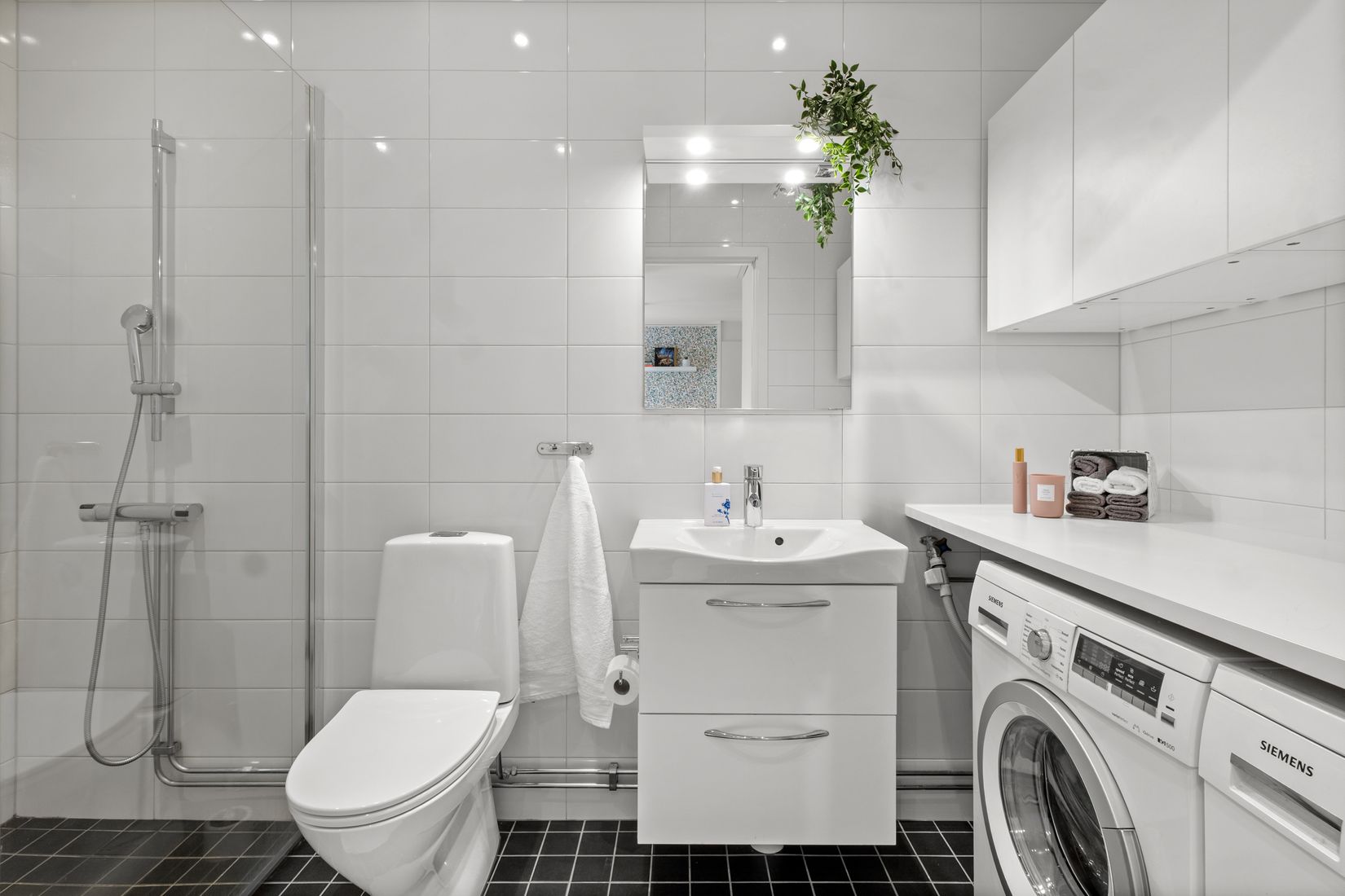 Radhus, Ekängsgränd 6B, Tyresö StrandStrandängarna, Tyresö