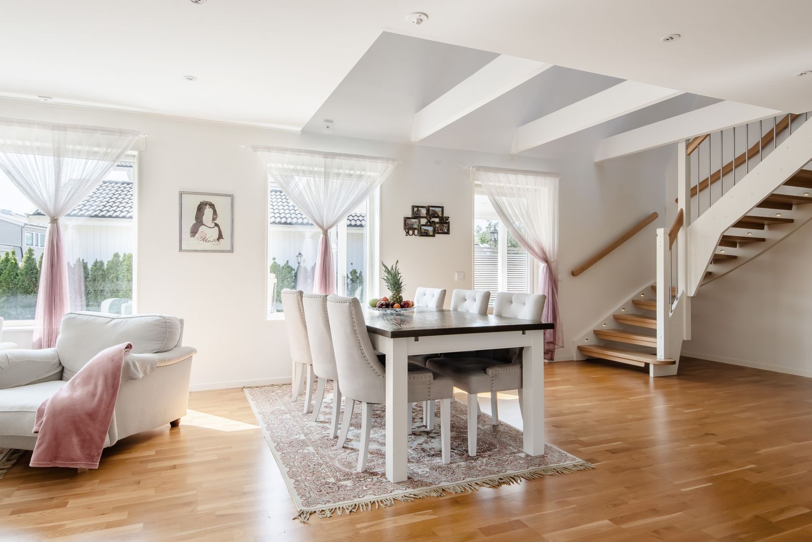 Villa, Lillmossvägen 33, Norrboda - Kungsängen, Upplands-Bro