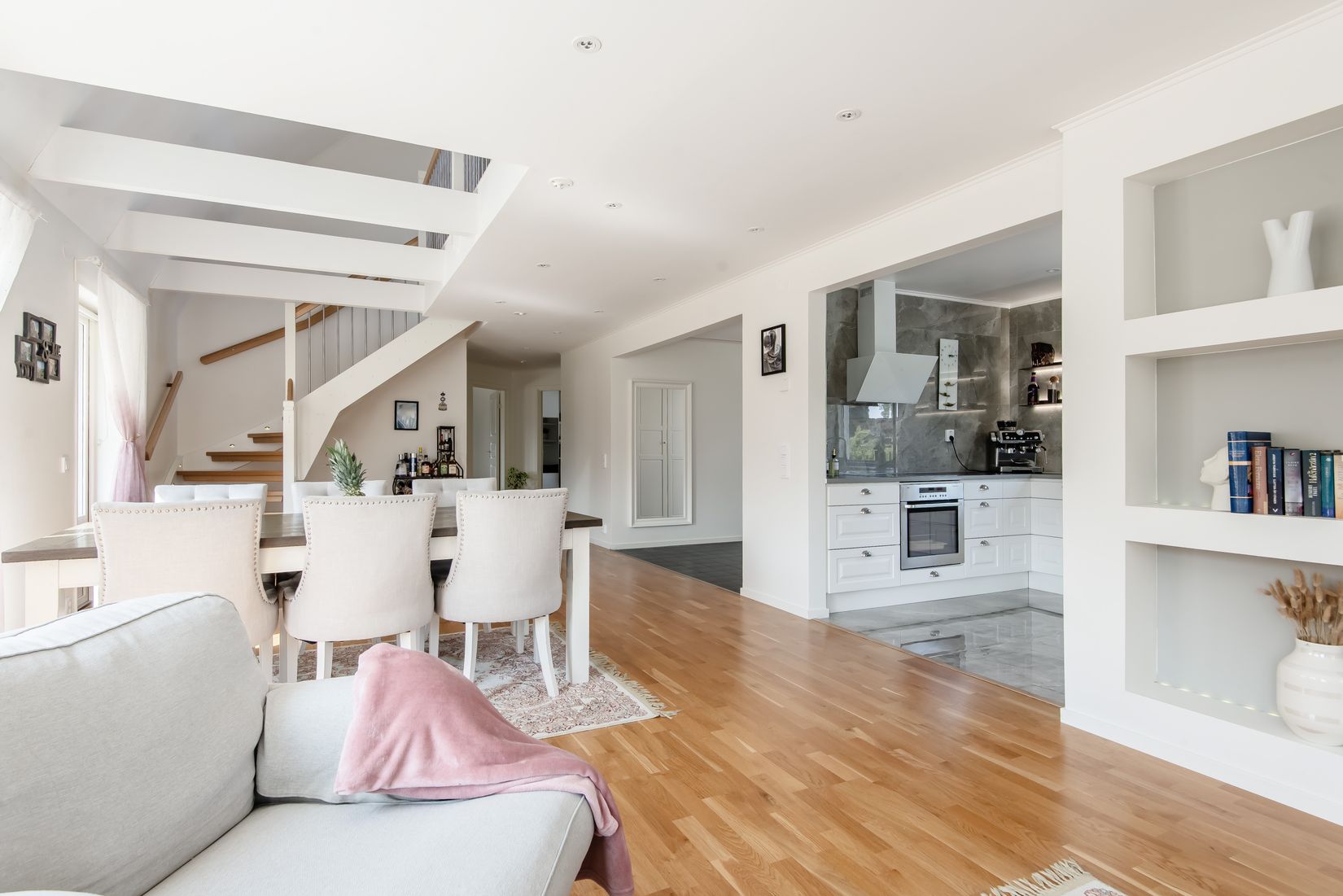 Villa, Lillmossvägen 33, Norrboda - Kungsängen, Upplands-Bro