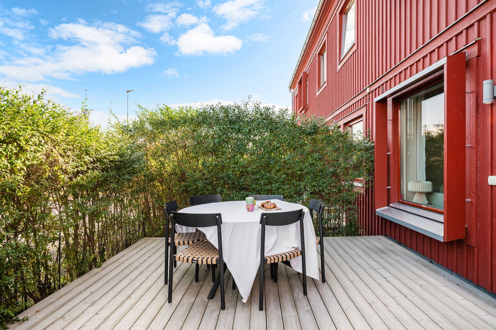 Bostadsrätt, Radhus, Klockarebovägen 50, Bålsta/Frösundavik, Håbo