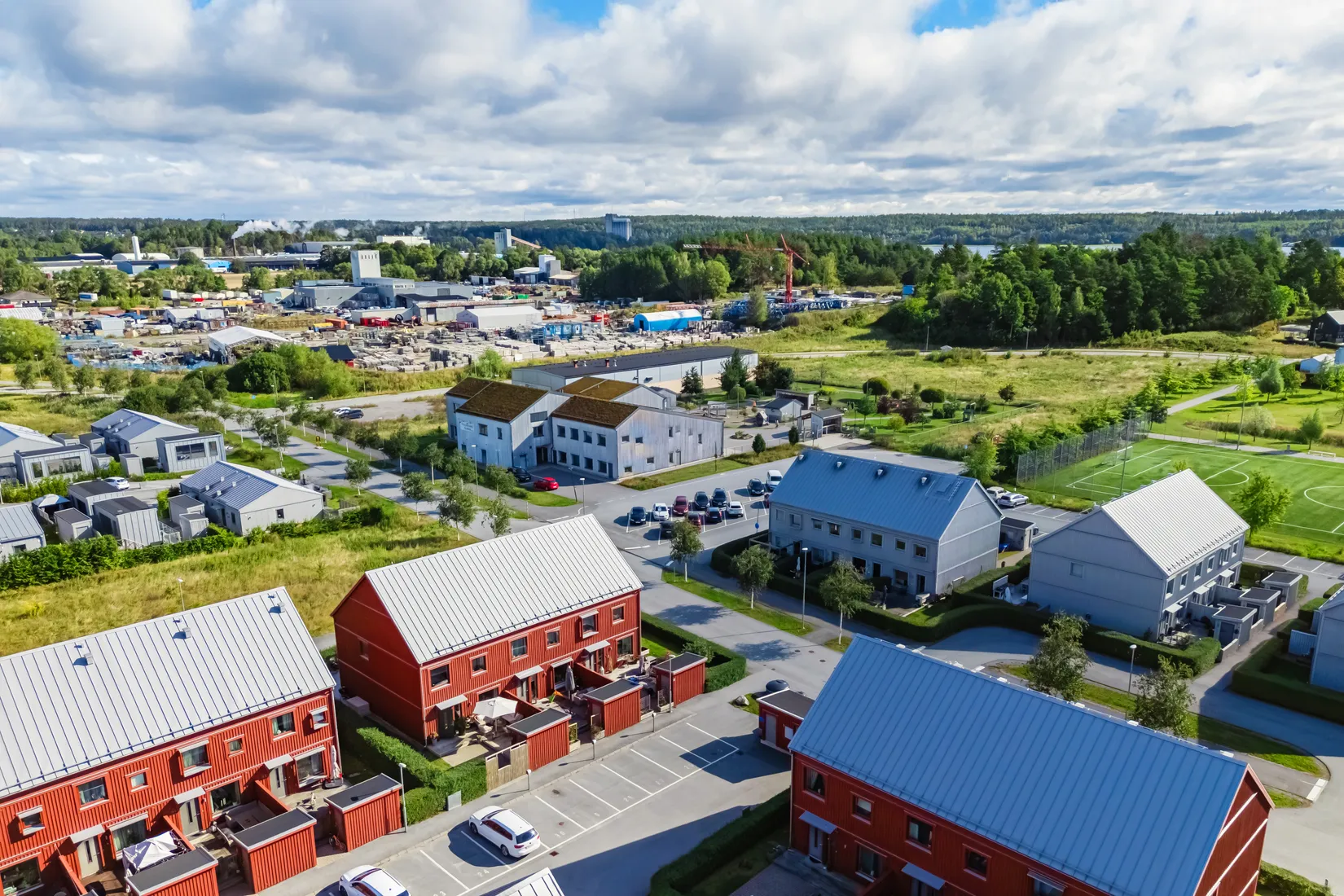 Radhus, Klockarebovägen 50, Bålsta/Frösundavik, Håbo