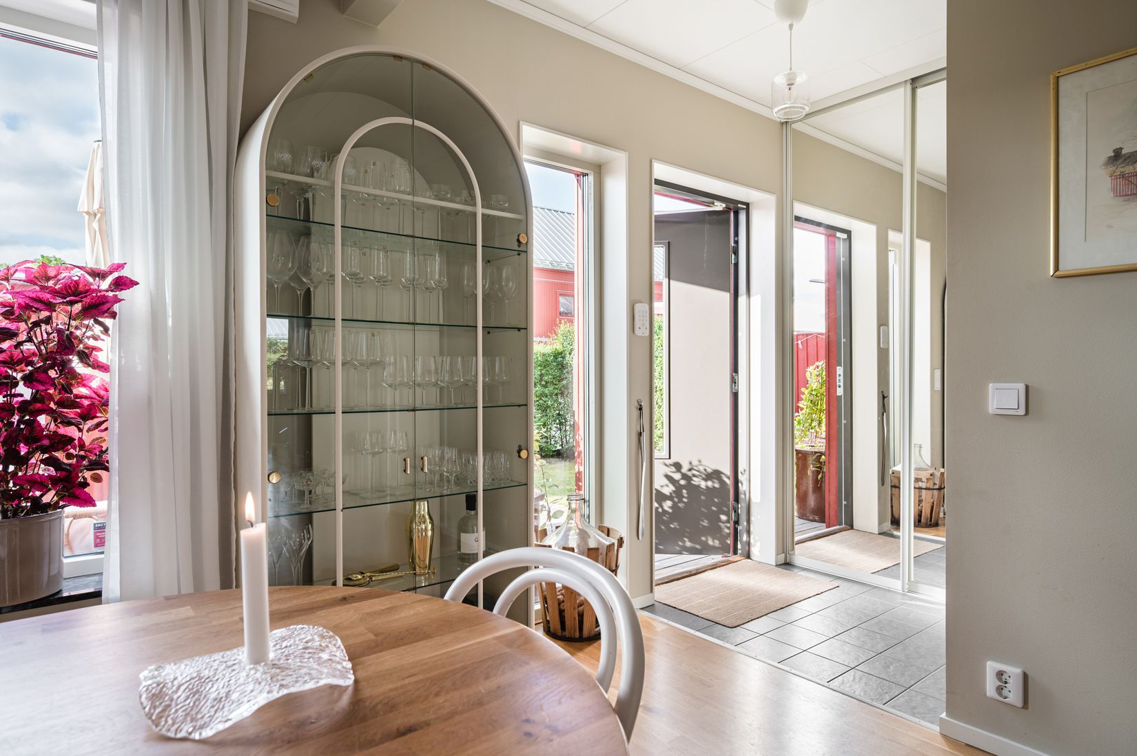 Bostadsrätt, Radhus, Klockarebovägen 50, Bålsta/Frösundavik, Håbo