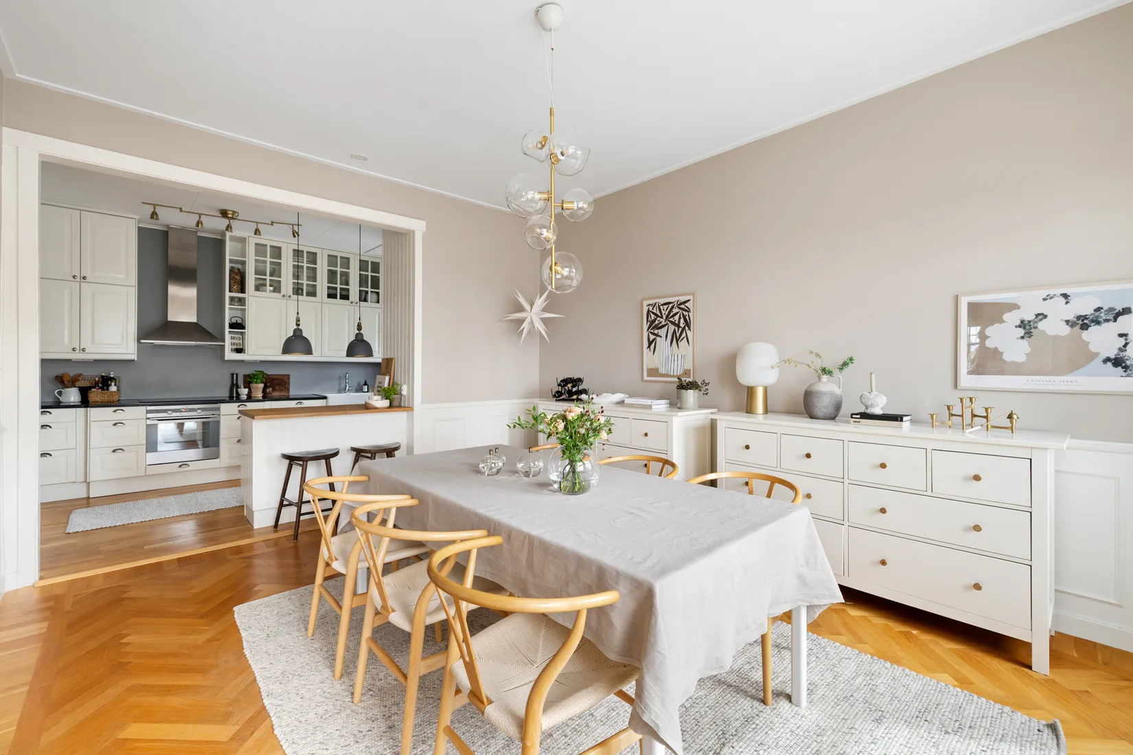 Villa, Floragatan 6, Huskvarna, Jönköping