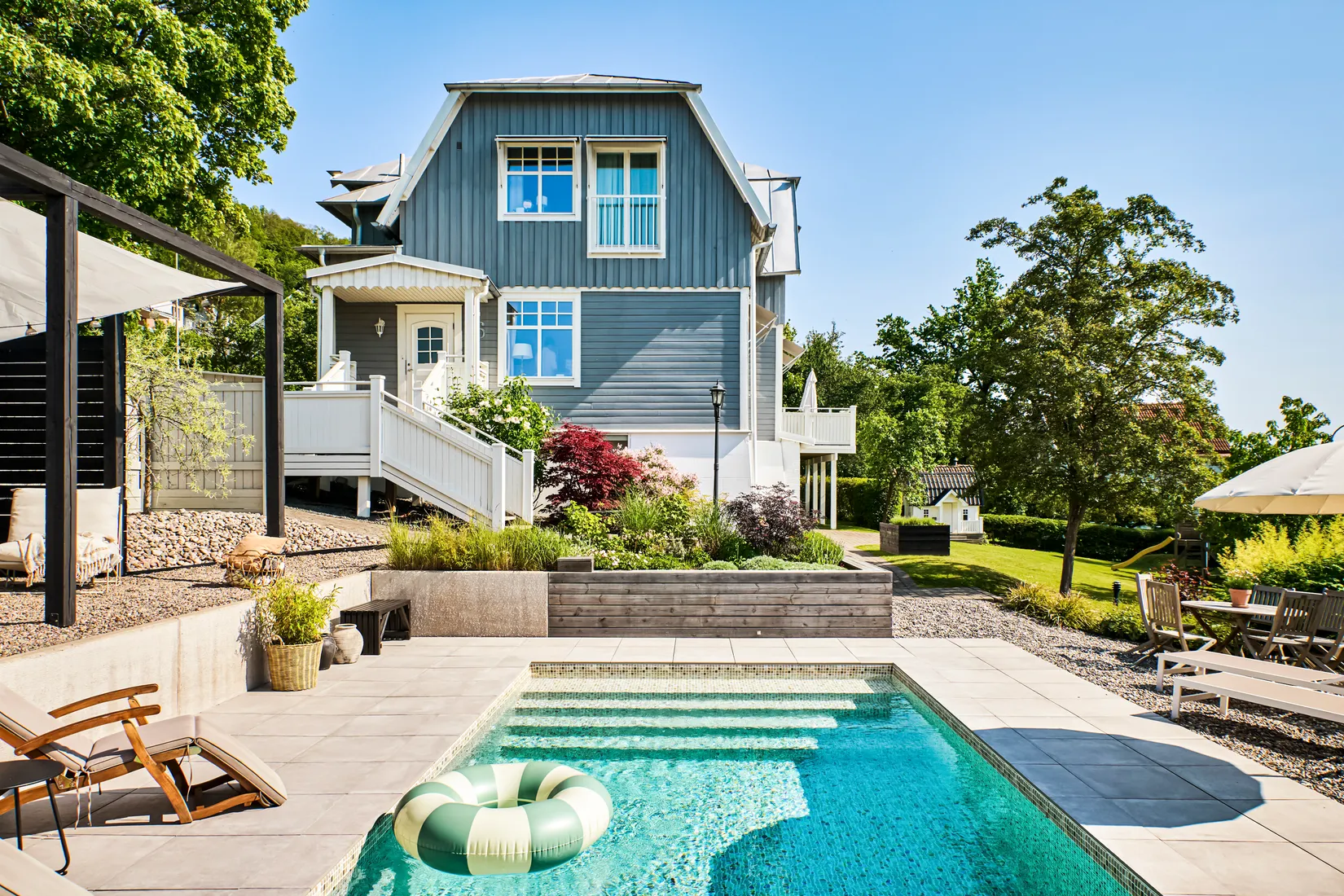 Villa, Floragatan 6, Huskvarna, Jönköping