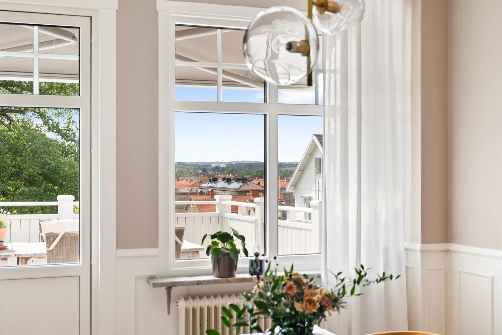 Villa, Floragatan 6, Huskvarna, Jönköping