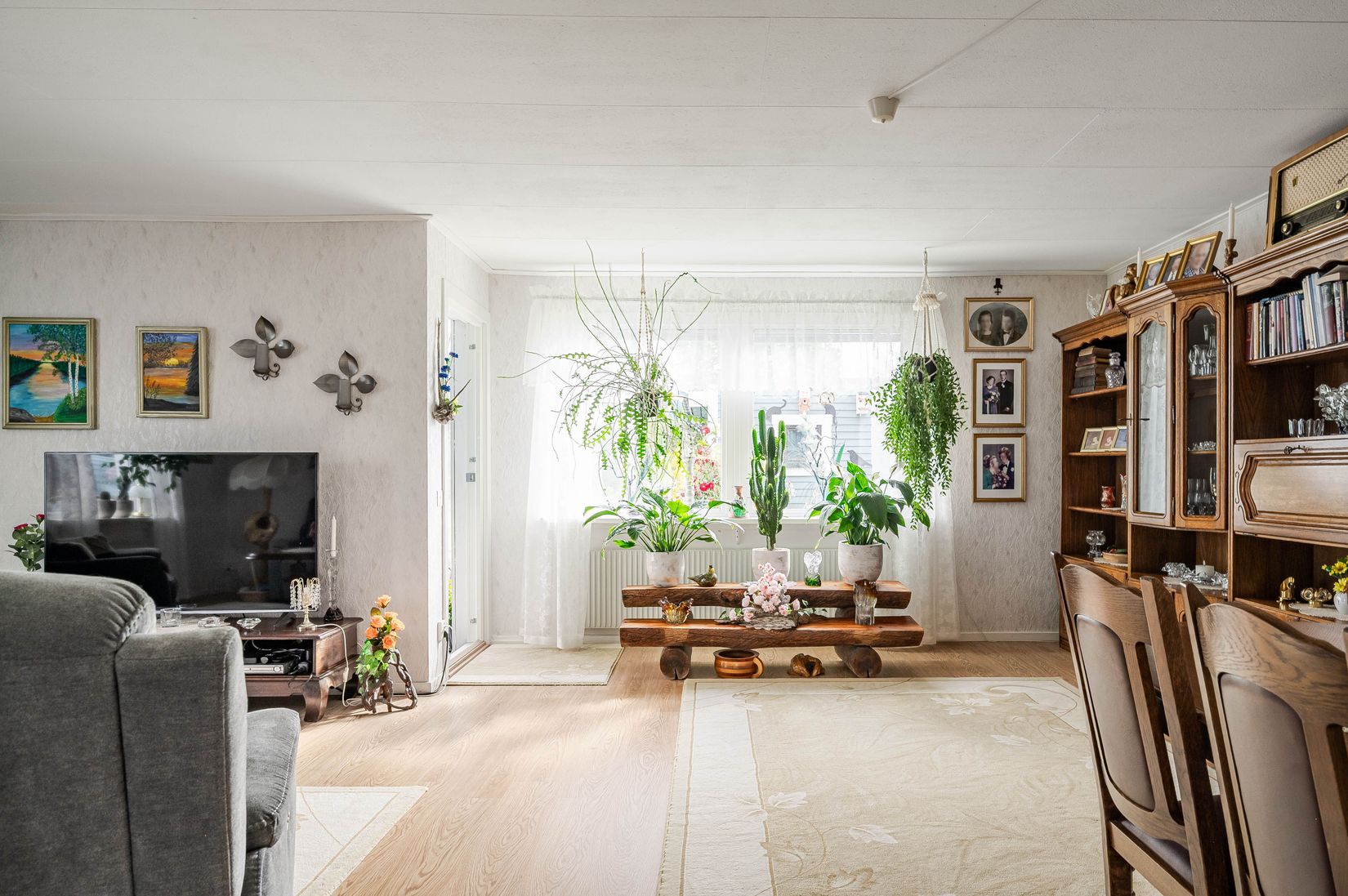 Villa, Radhus, Skämbylötvägen 25A, Åkers Styckebruk, Strängnäs