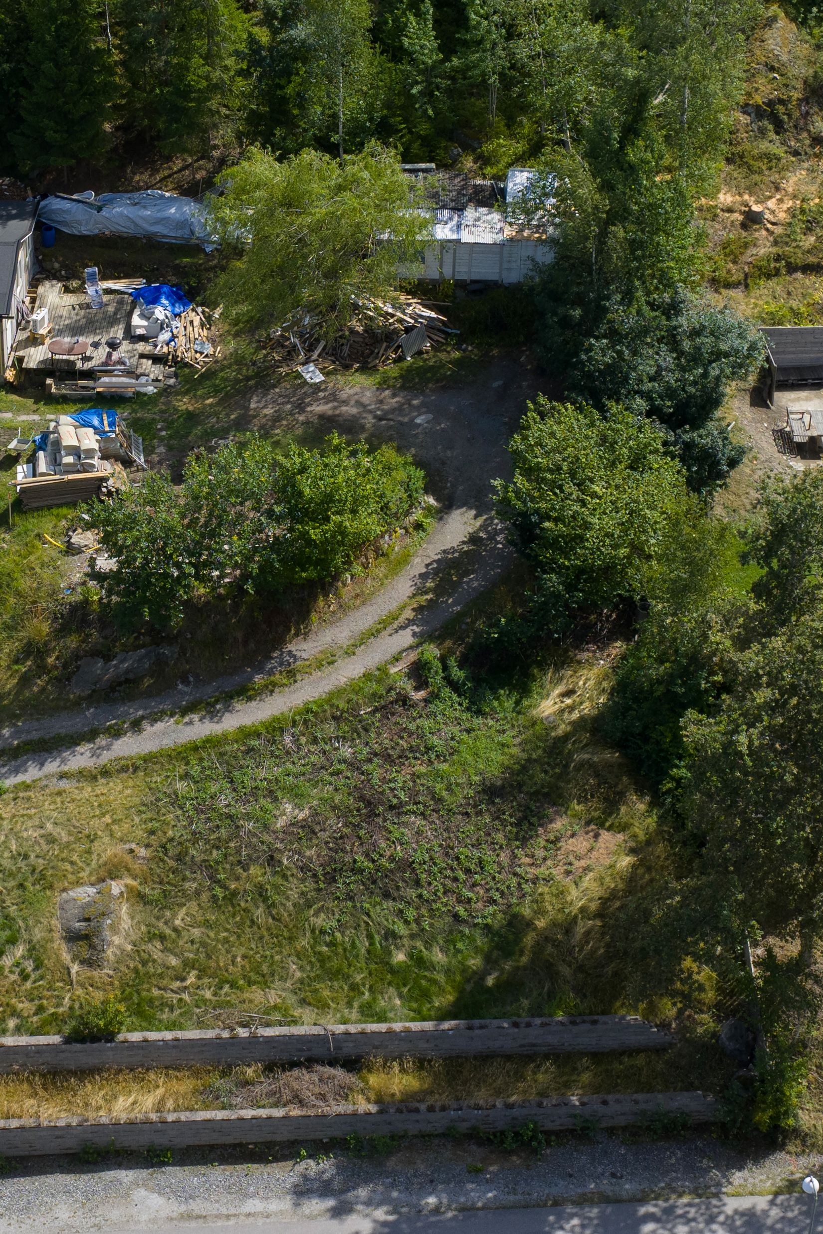 Tomt, Pingvinvägen 4, Vidja, Huddinge