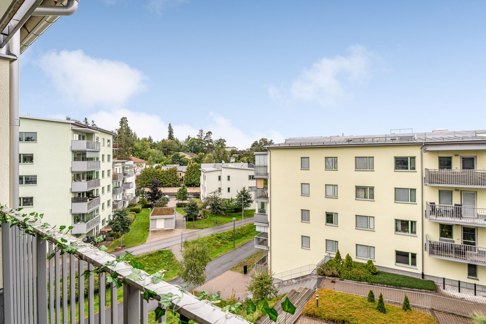 Bostadsrätt, Sollentunavägen 285, Häggvik, Sollentuna