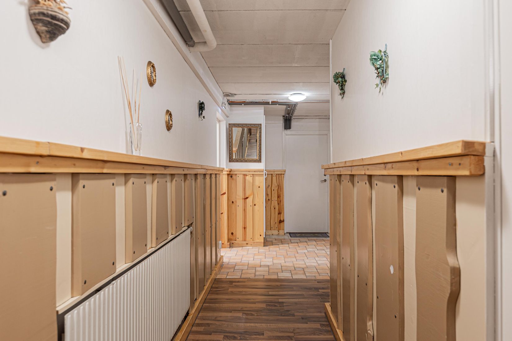 Villa, Granvägen 10, Sala