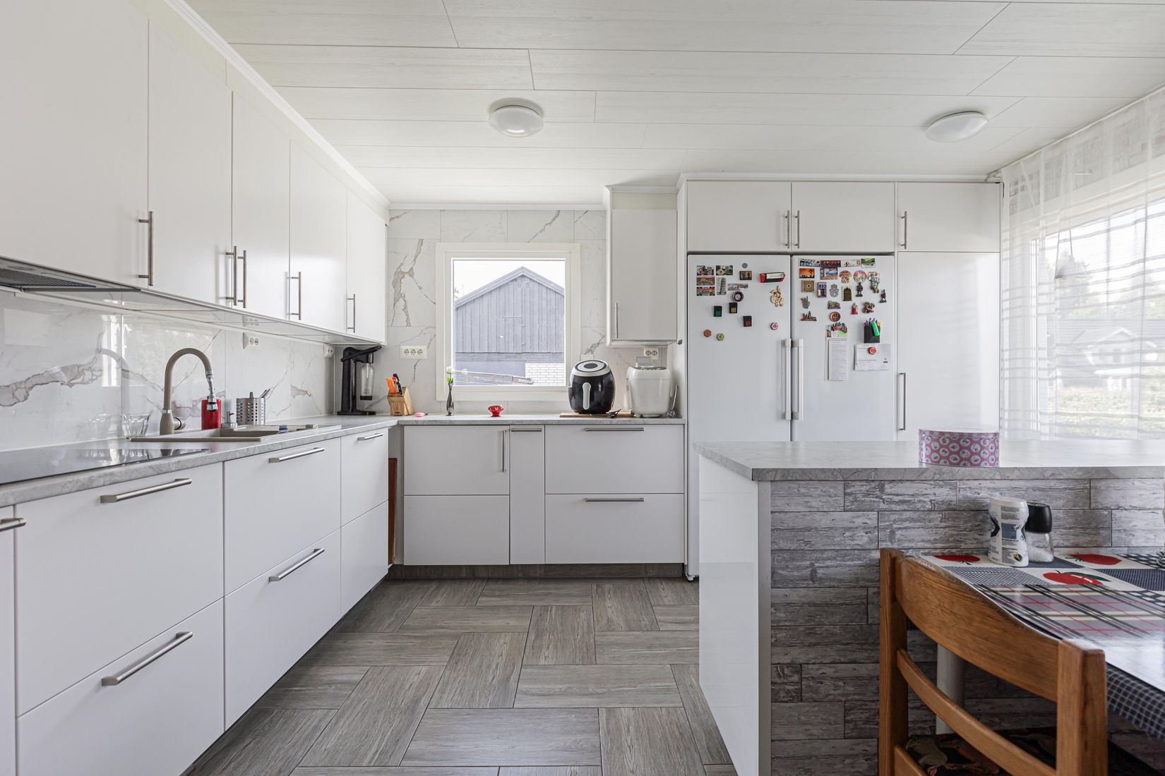 Villa, Granvägen 10, Sala