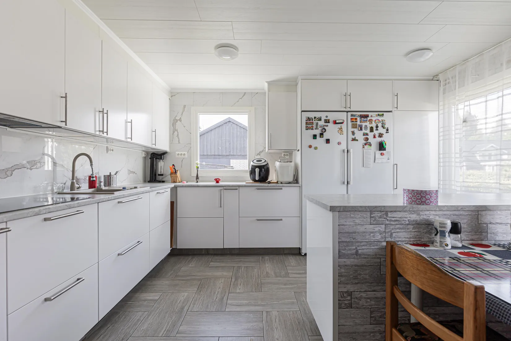 Villa, Granvägen 10, Sala