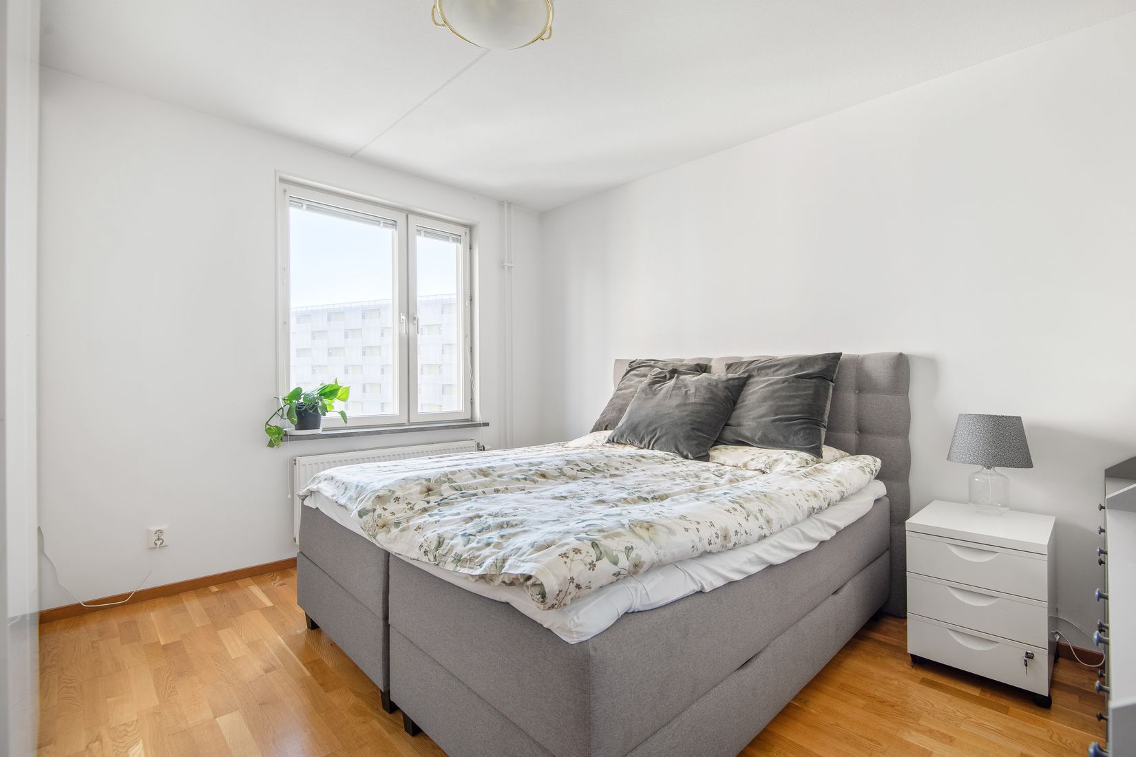 Bostadsrätt, Råcksta Gårdsväg 21, Vån 4 (31401/1401), Vällingby Parkstad / Råcksta, Stockholm