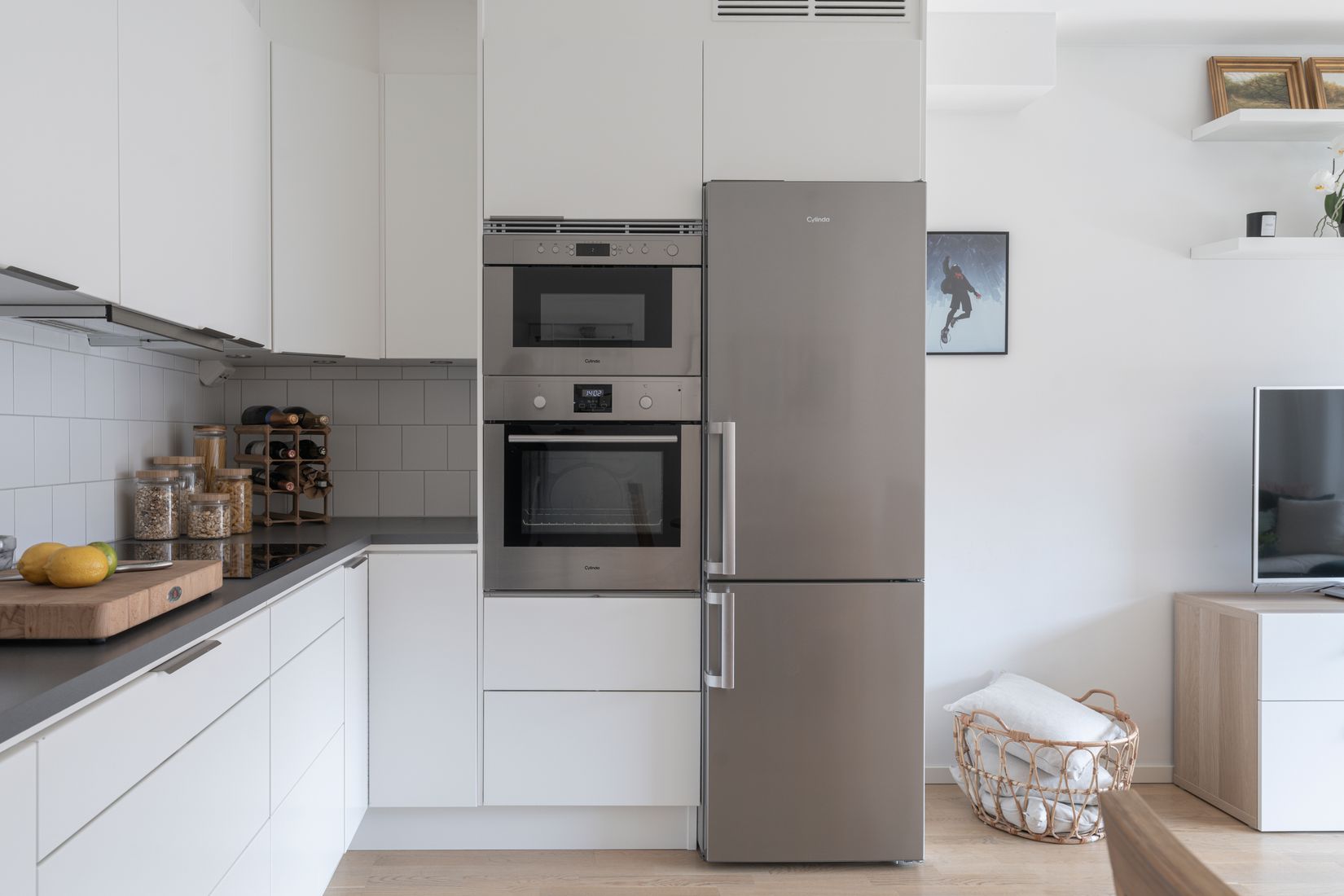 Bostadsrätt, Wilhelm Kåges gata 3, Porslinskvarteren, Gustavsbergs Hamn, Värmdö