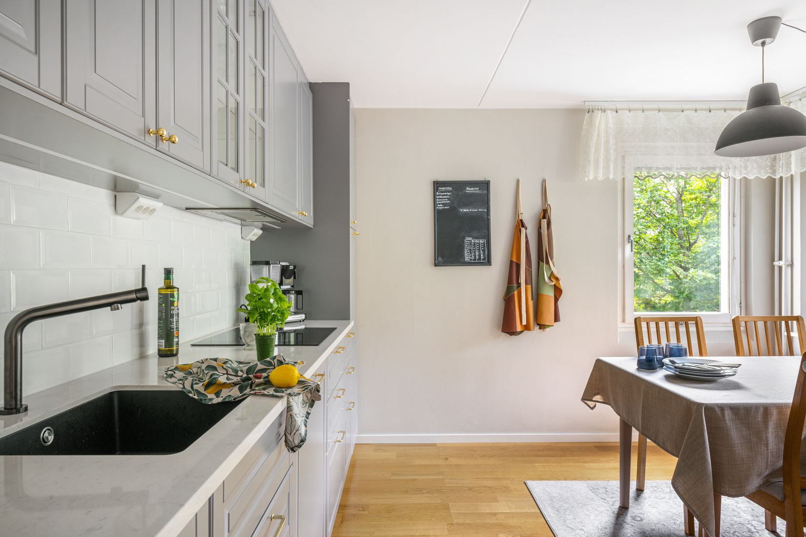 Bostadsrätt, Centrumslingan 51, Solna Centrum, Solna