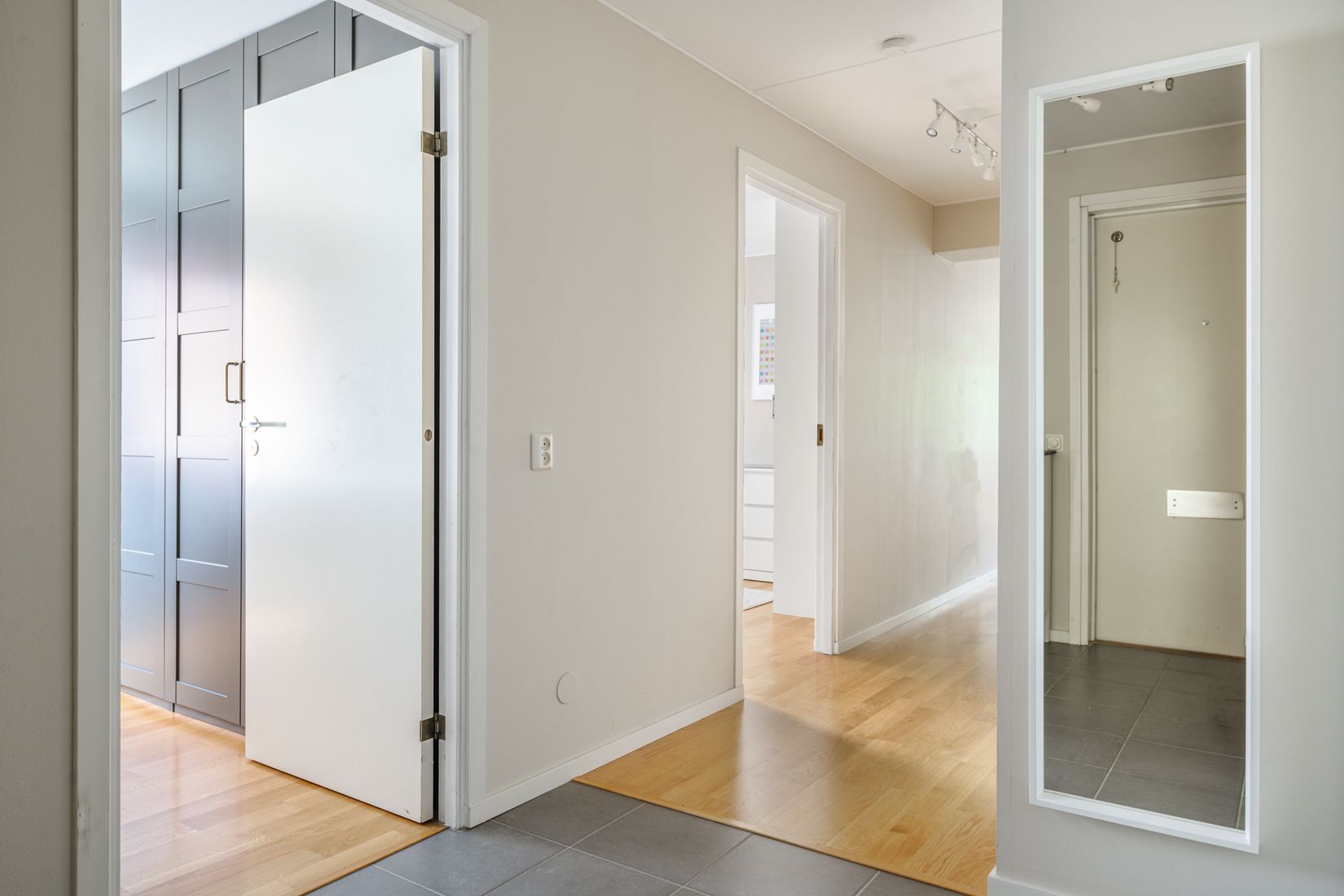 Bostadsrätt, Centrumslingan 51, Solna Centrum, Solna