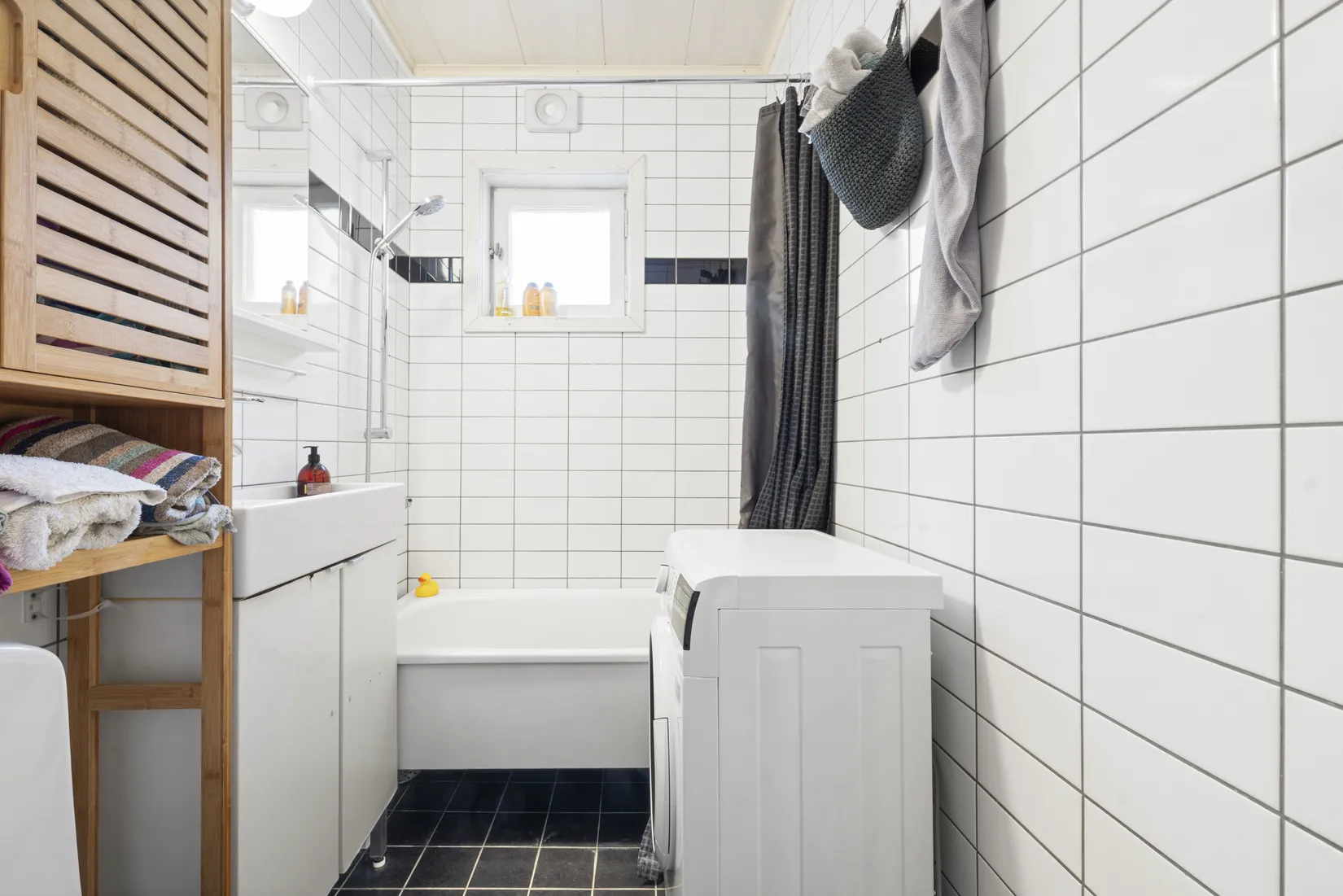 Villa, Radhus, Knypplanvägen 16, Skyttorp, Uppsala