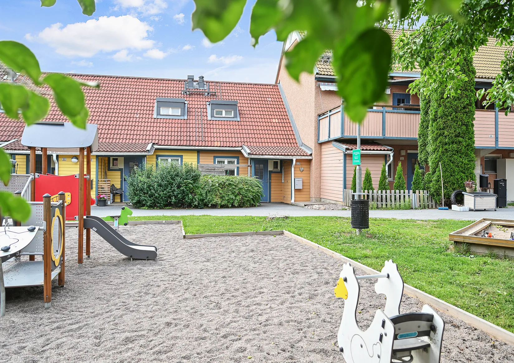Bostadsrätt, Radhus, Sommarvägen 13, Bollstanäs, Upplands Väsby