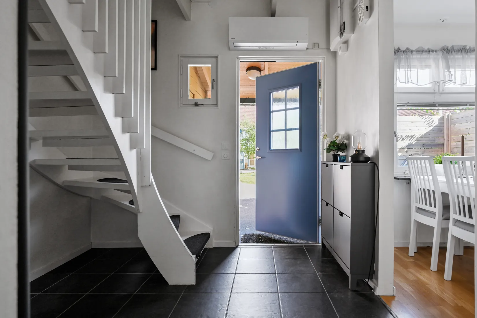 Bostadsrätt, Radhus, Sommarvägen 13, Bollstanäs, Upplands Väsby