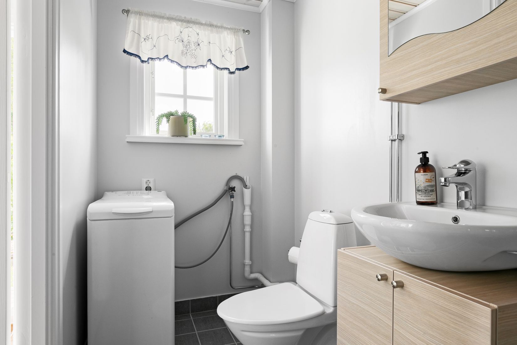 Villa, Skommarhyttsvägen 24, Hästbo, Hofors