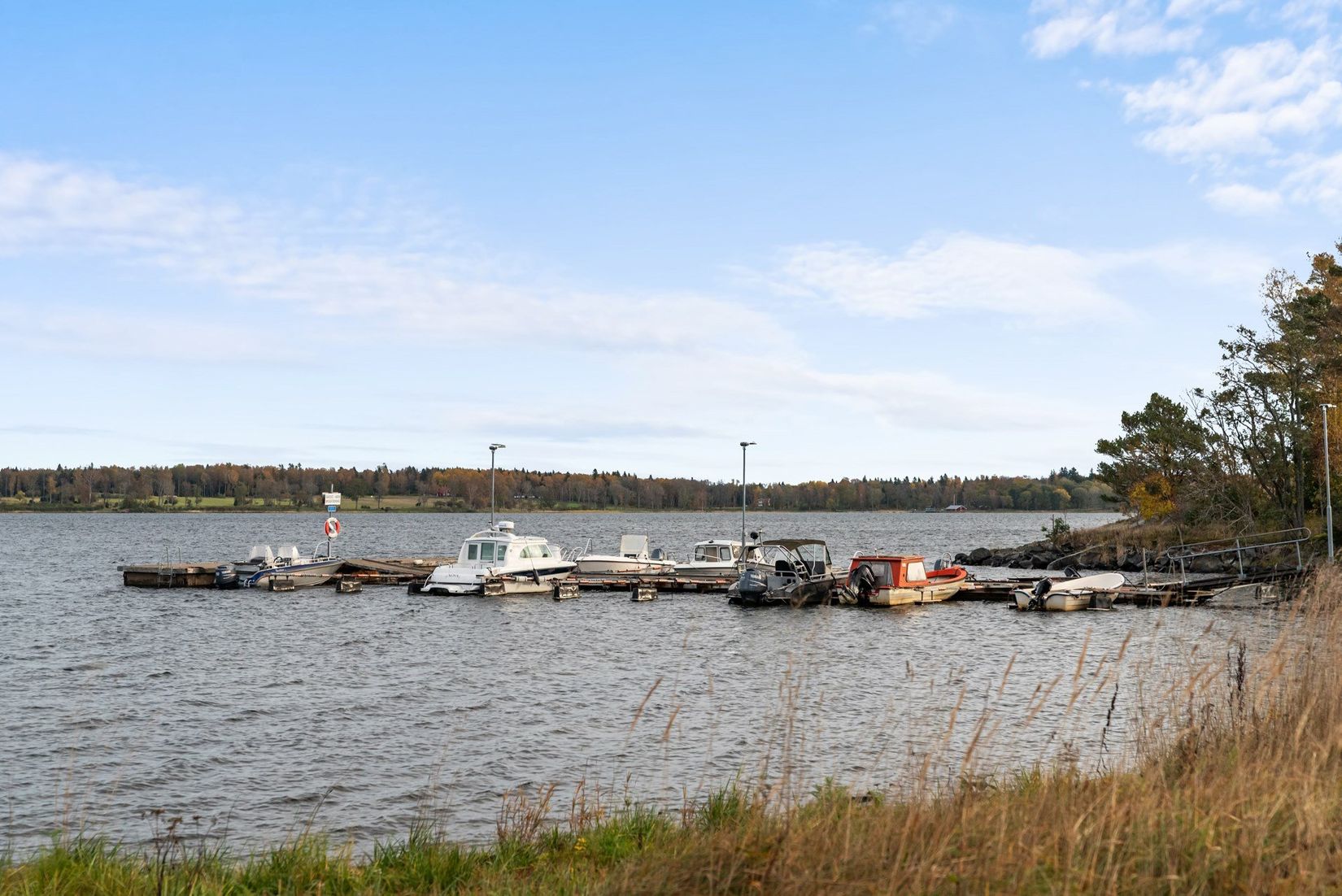 Tomt, Elviras stig 21, Gräddö, Norrtälje