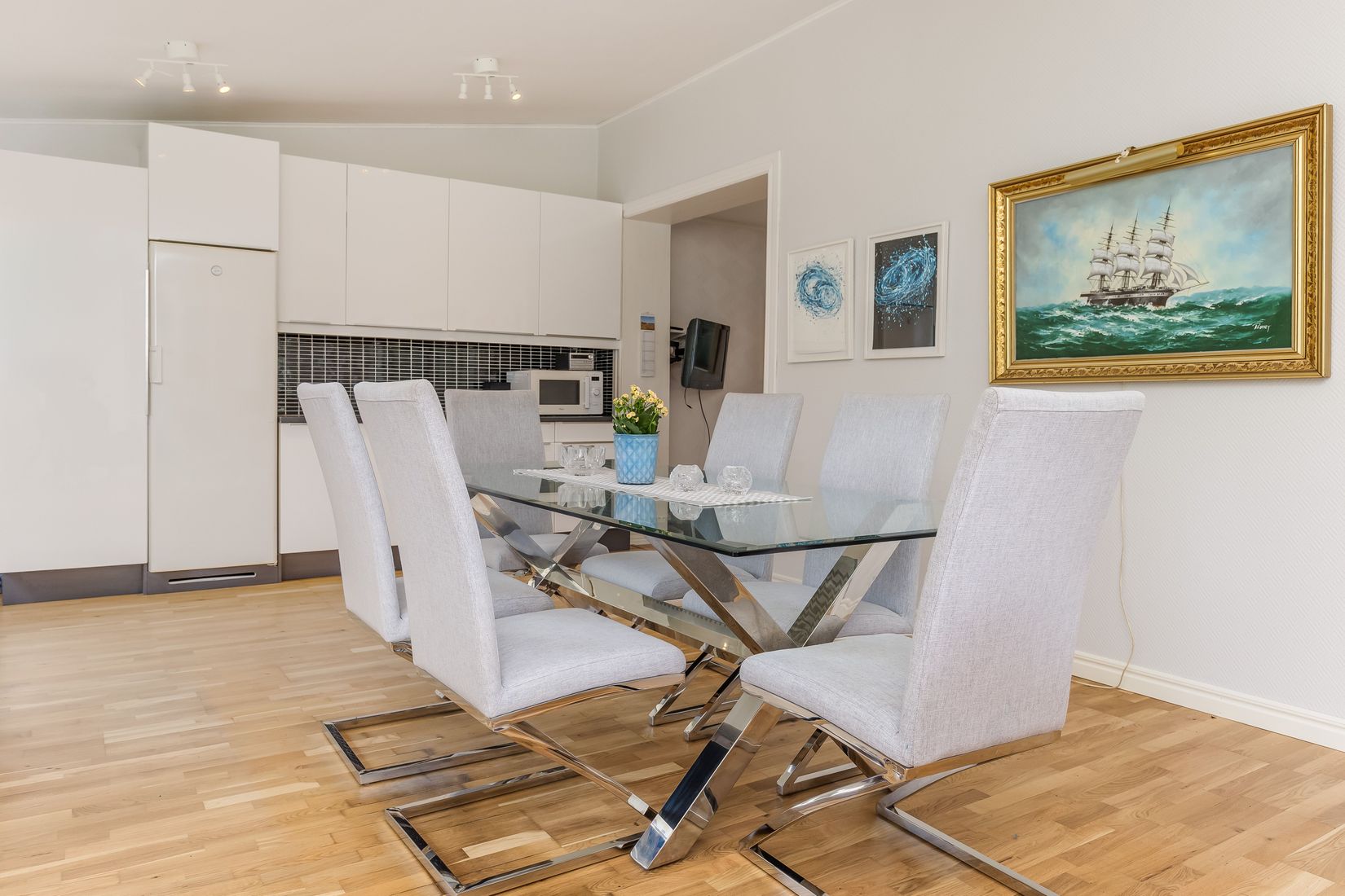 Villa, Skathagsvägen 1, SMEDJEBACKEN Östermoren, Smedjebacken