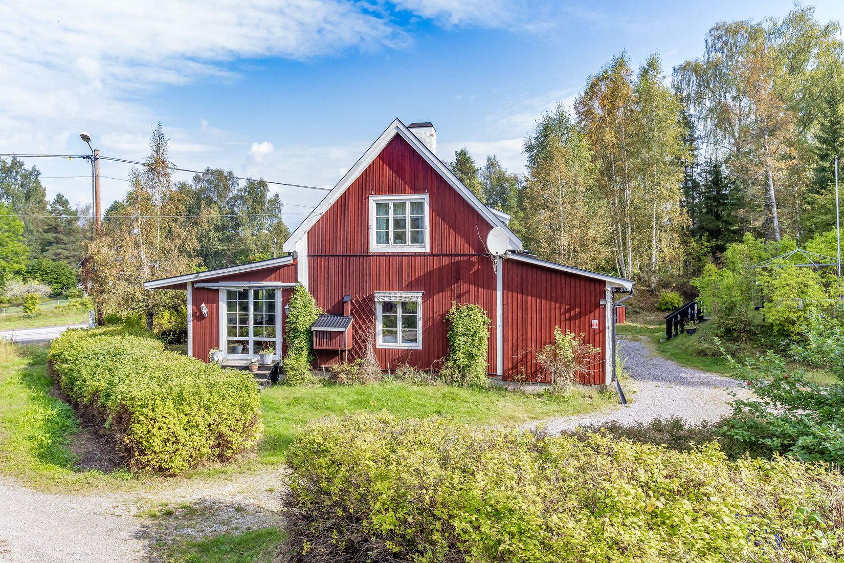 Villa, Skathagsvägen 1, SMEDJEBACKEN Östermoren, Smedjebacken