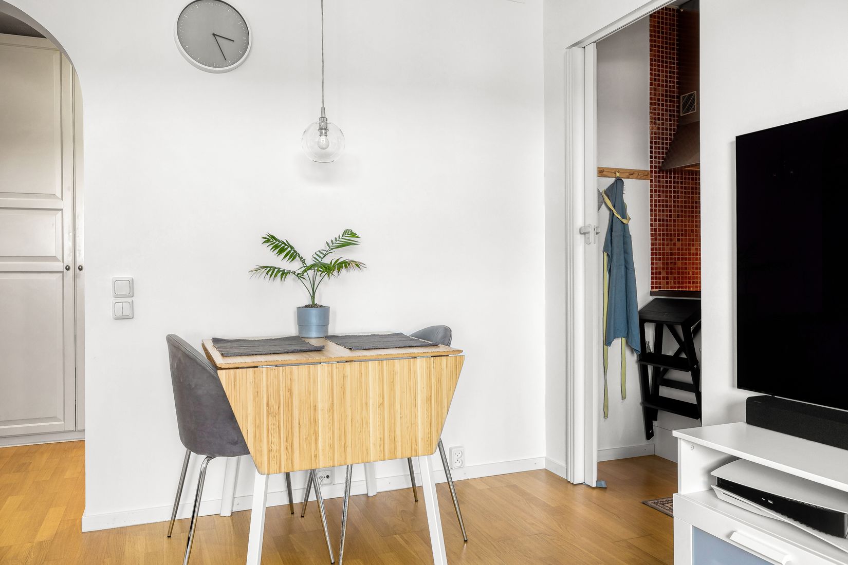 Bostadsrätt, Axvägen 8, Viksjö, Järfälla