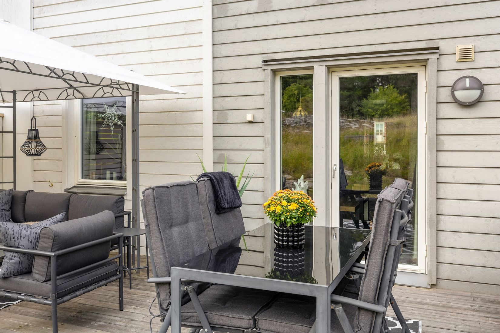 Bostadsrätt, Radhus, Miklagårdsvägen 40, Bro, Upplands-Bro