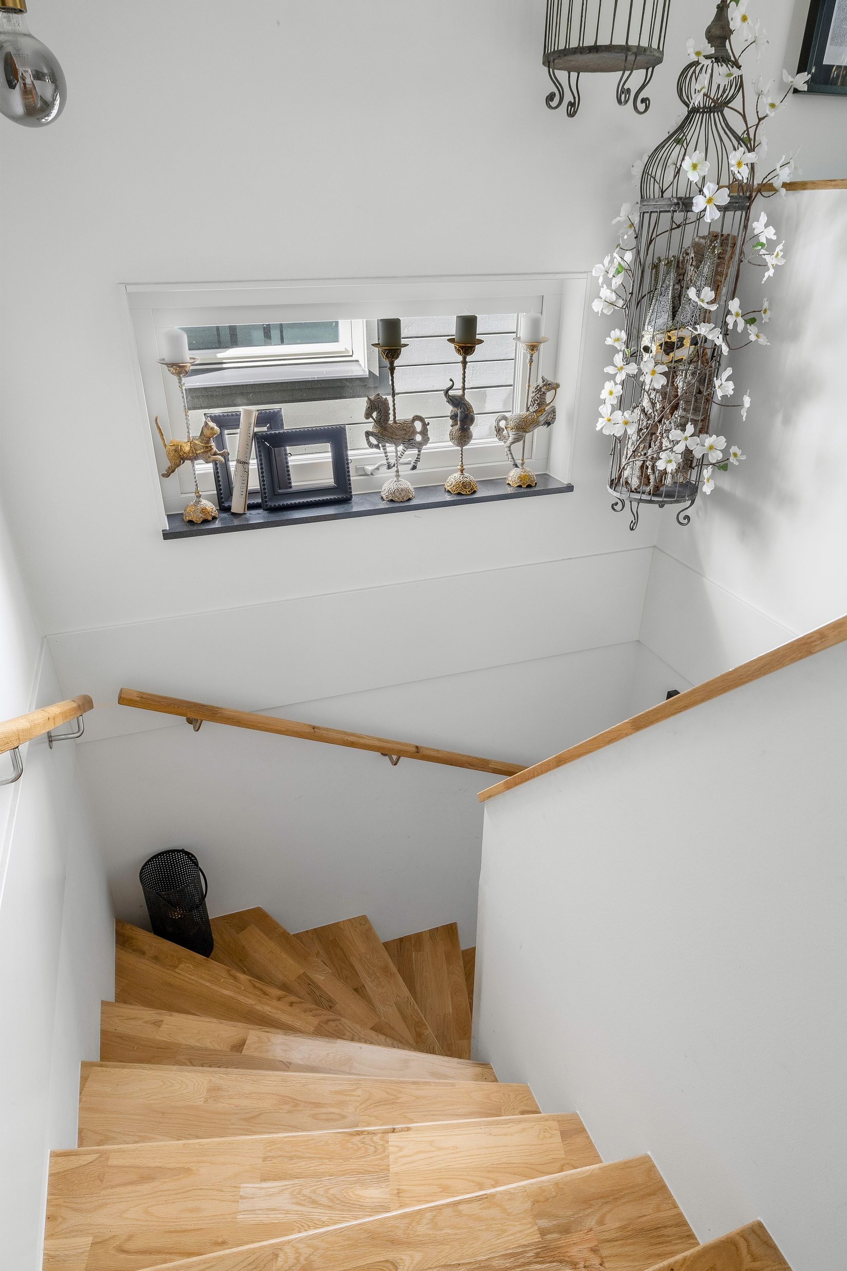 Bostadsrätt, Radhus, Miklagårdsvägen 40, Bro, Upplands-Bro