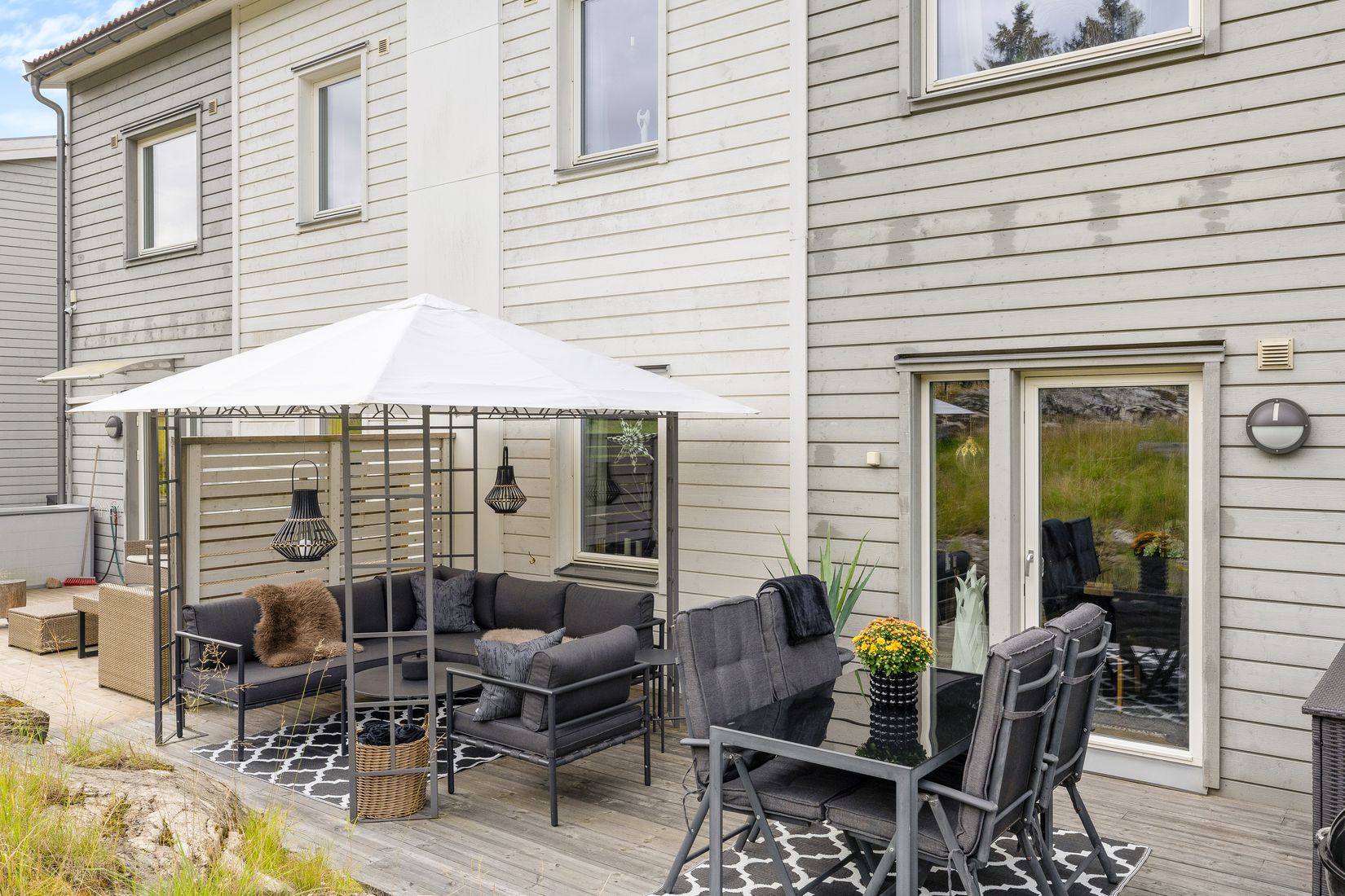 Bostadsrätt, Radhus, Miklagårdsvägen 40, Bro, Upplands-Bro