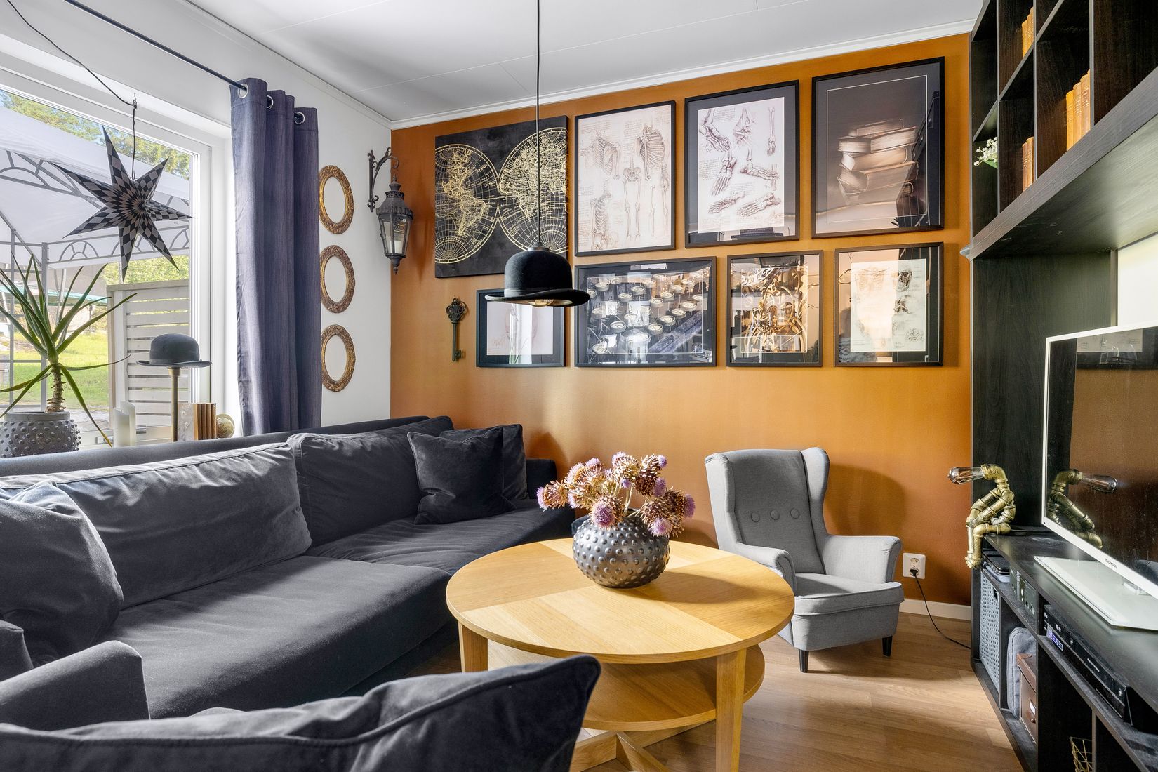 Bostadsrätt, Radhus, Miklagårdsvägen 40, Bro, Upplands-Bro