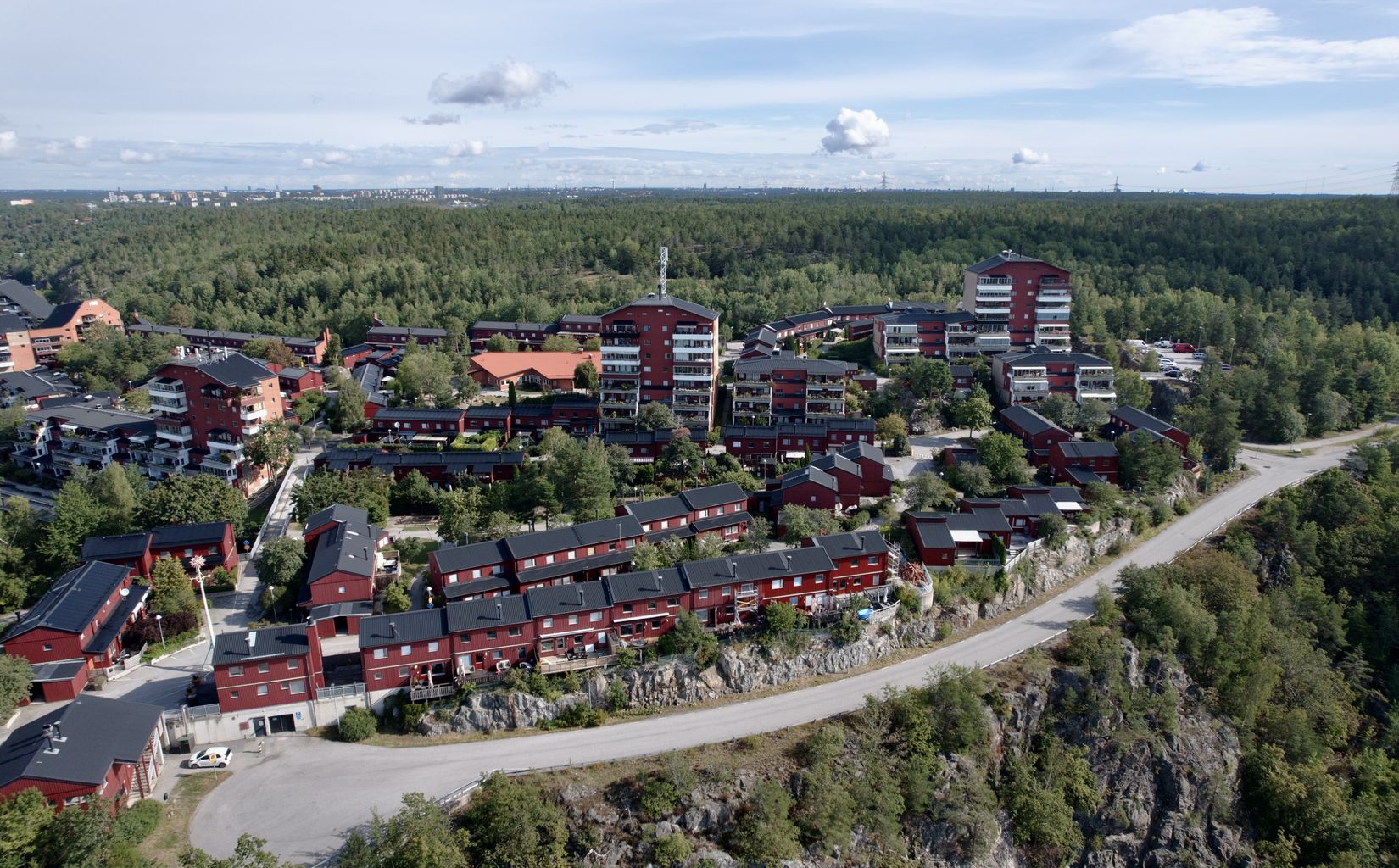 Bostadsrätt, Radhus, Myrstuguvägen 115, Myrstuguberget, Huddinge